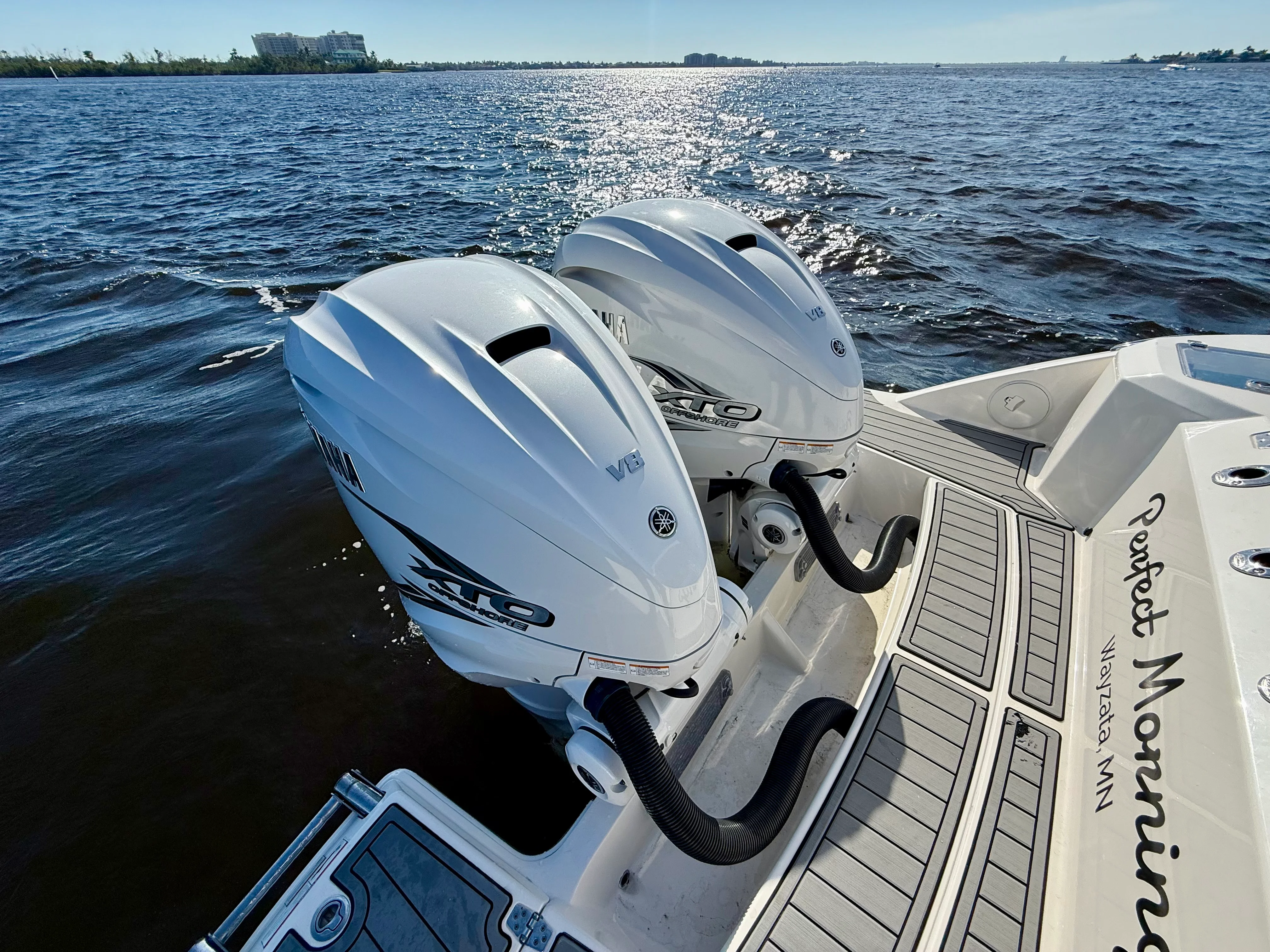 2022 Cobia 330 DUAL CONSOLE Image Thumbnail #13
