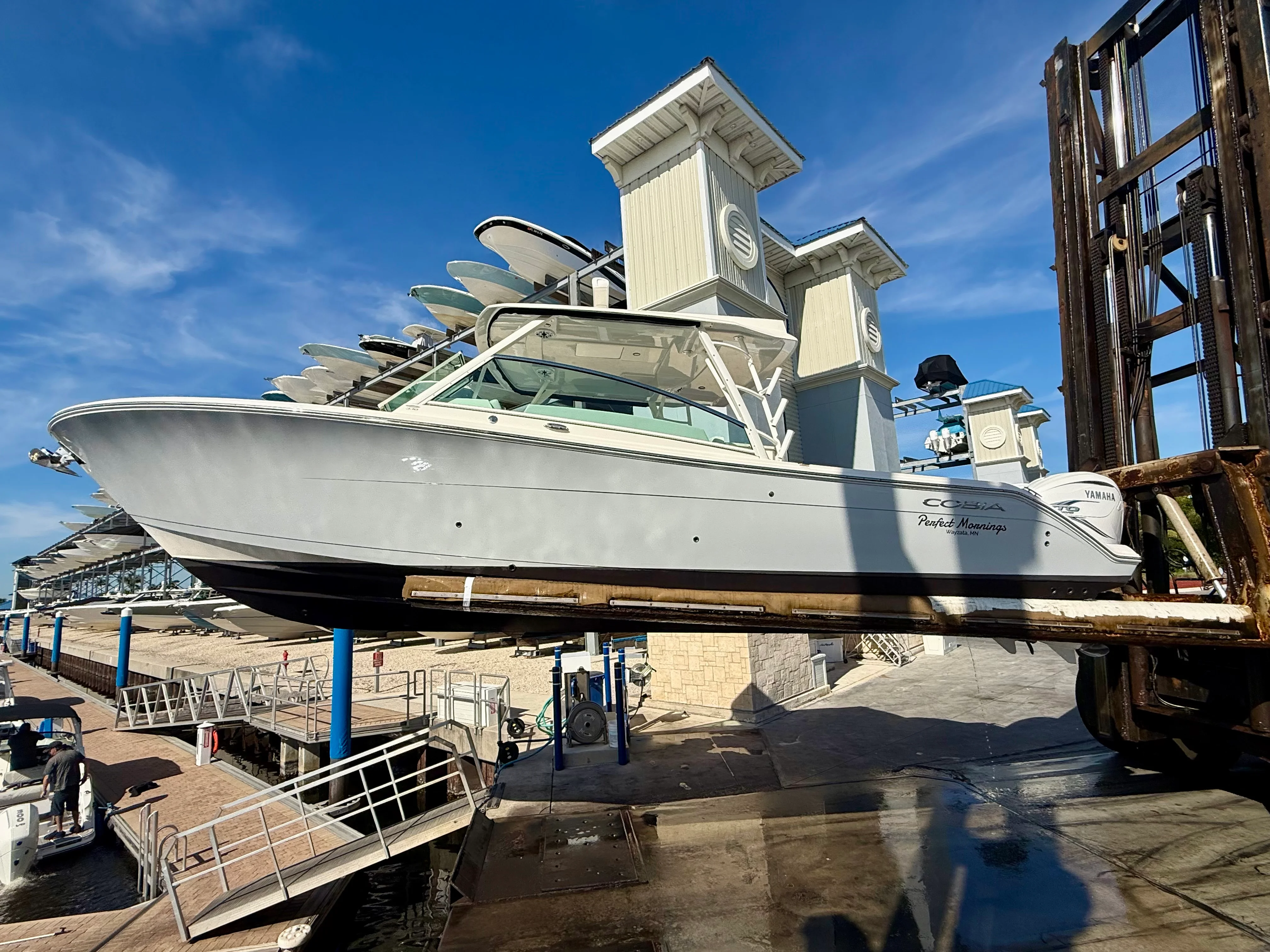 2022 Cobia 330 DUAL CONSOLE Image Thumbnail #60