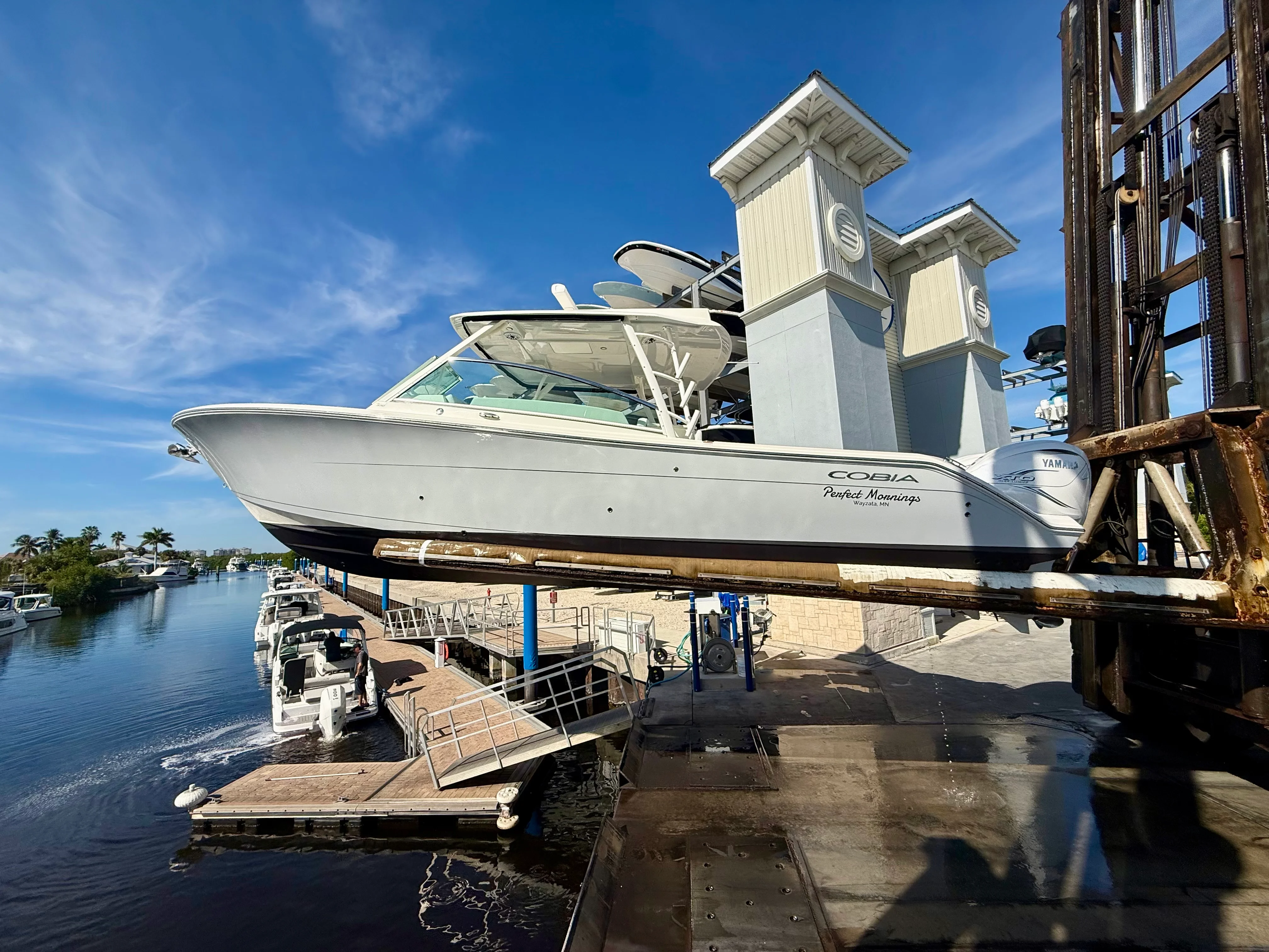 2022 Cobia 330 DUAL CONSOLE Image Thumbnail #61