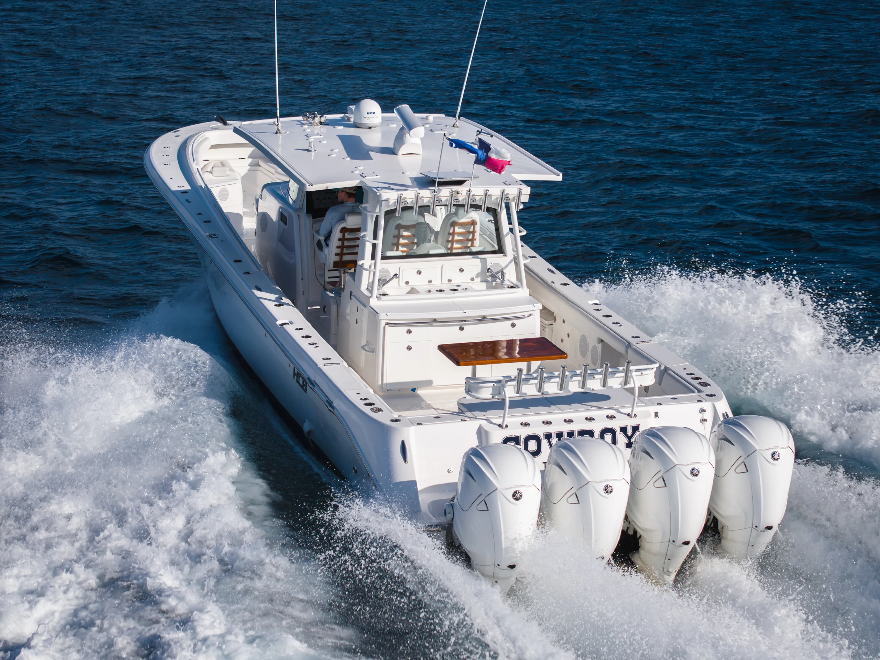 2020 HCB 53 Suenos Image Thumbnail #8