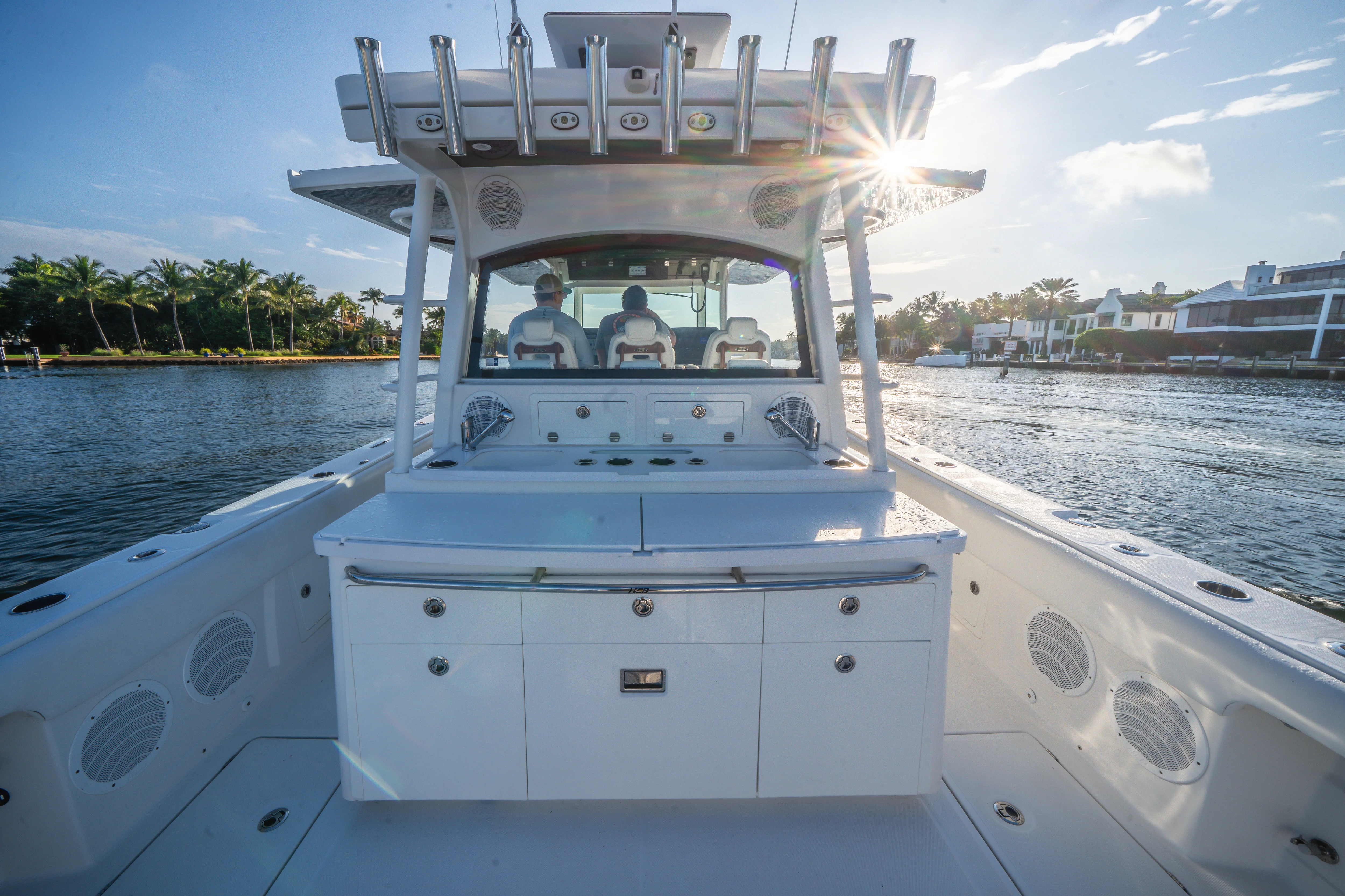 2020 HCB 53 Suenos Image Thumbnail #24