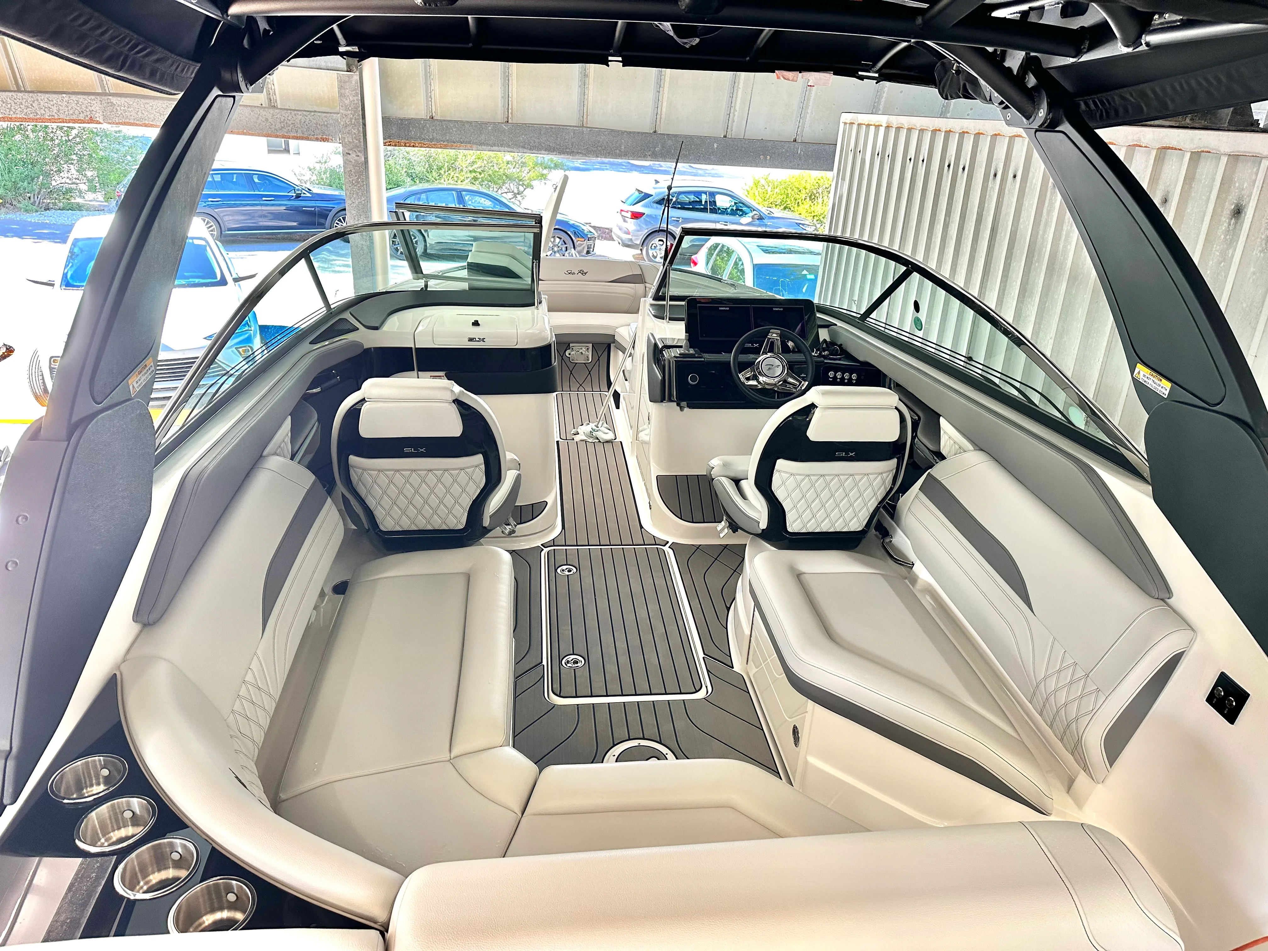 2024 Sea Ray 260 SLX OB Image Thumbnail #6