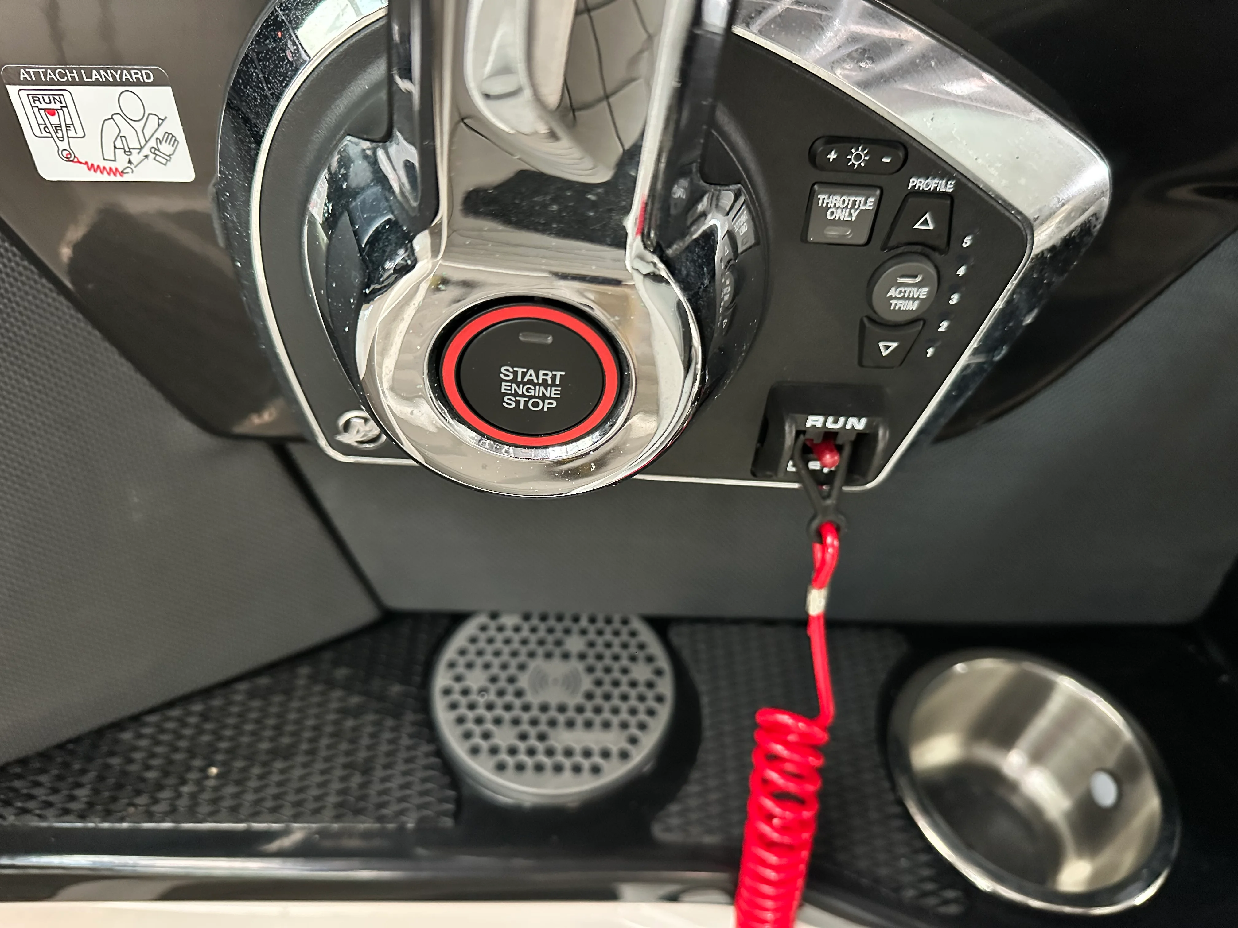 2024 Sea Ray 260 SLX OB Image Thumbnail #11