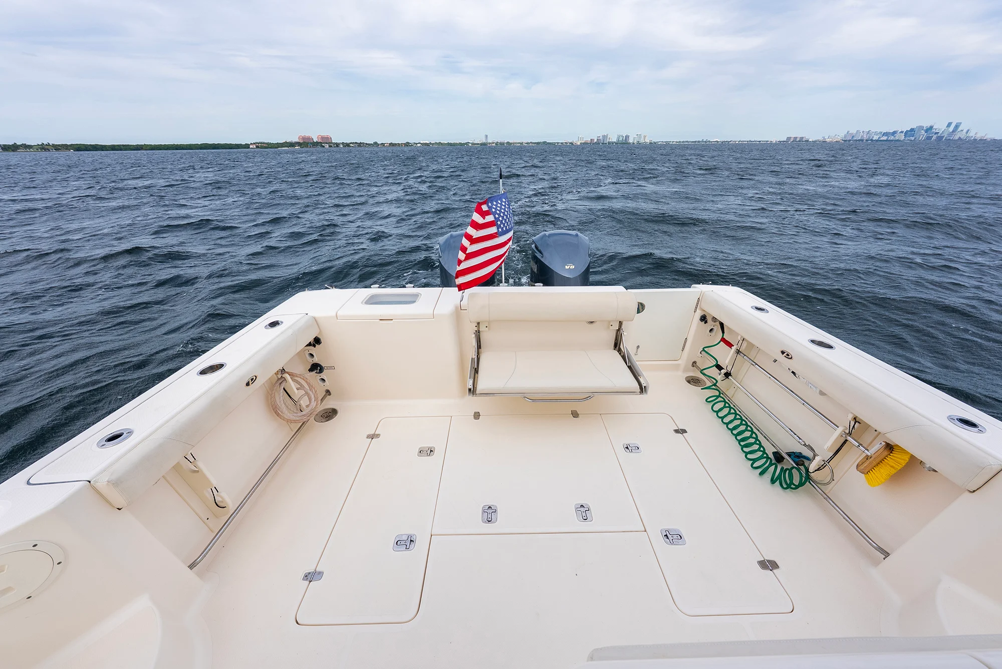 2012 Pursuit 345 OFFSHORE Image Thumbnail #24