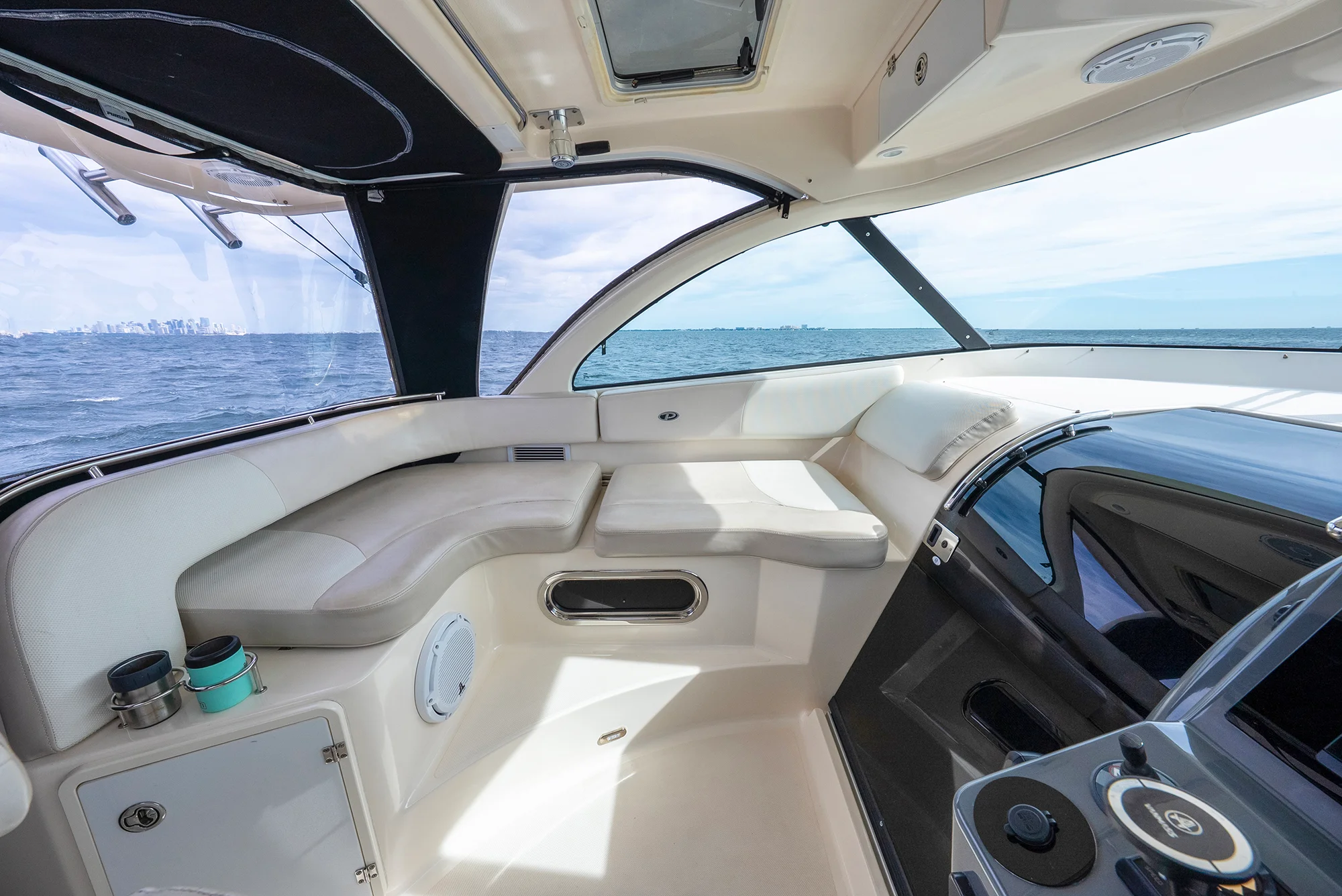 2012 Pursuit 345 OFFSHORE Image Thumbnail #54