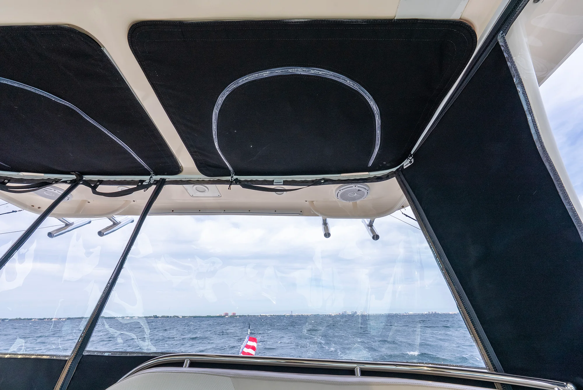 2012 Pursuit 345 OFFSHORE Image Thumbnail #59