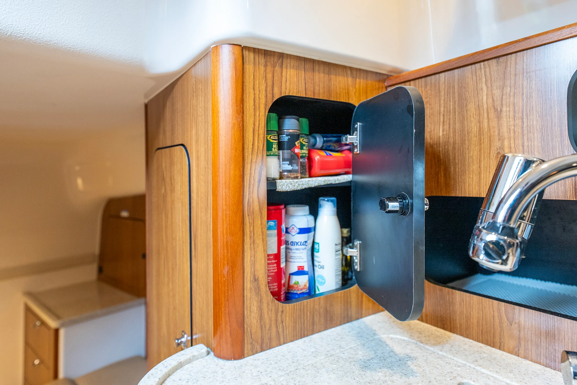 2012 Pursuit 345 OFFSHORE Image Thumbnail #67