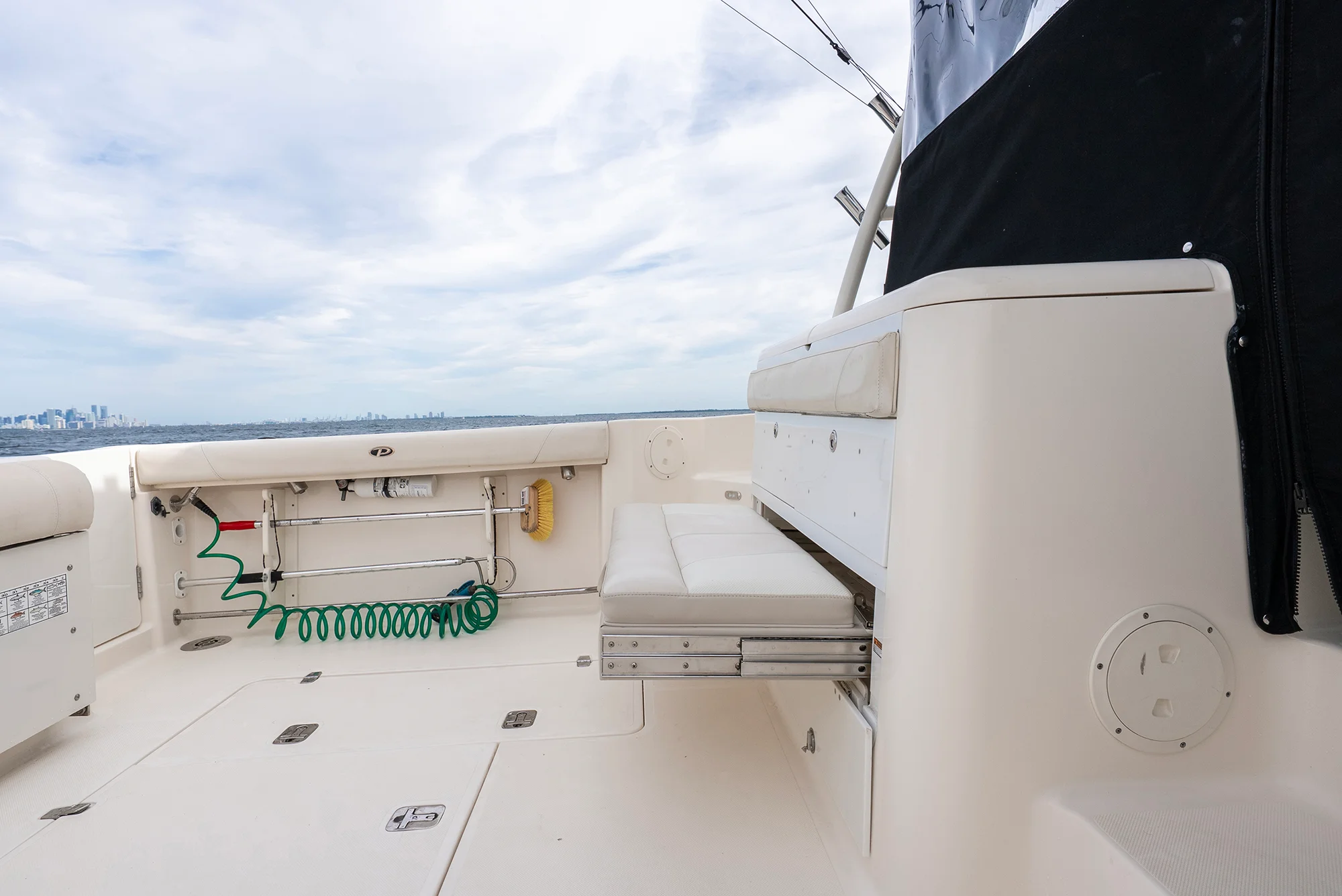 2012 Pursuit 345 OFFSHORE Image Thumbnail #32