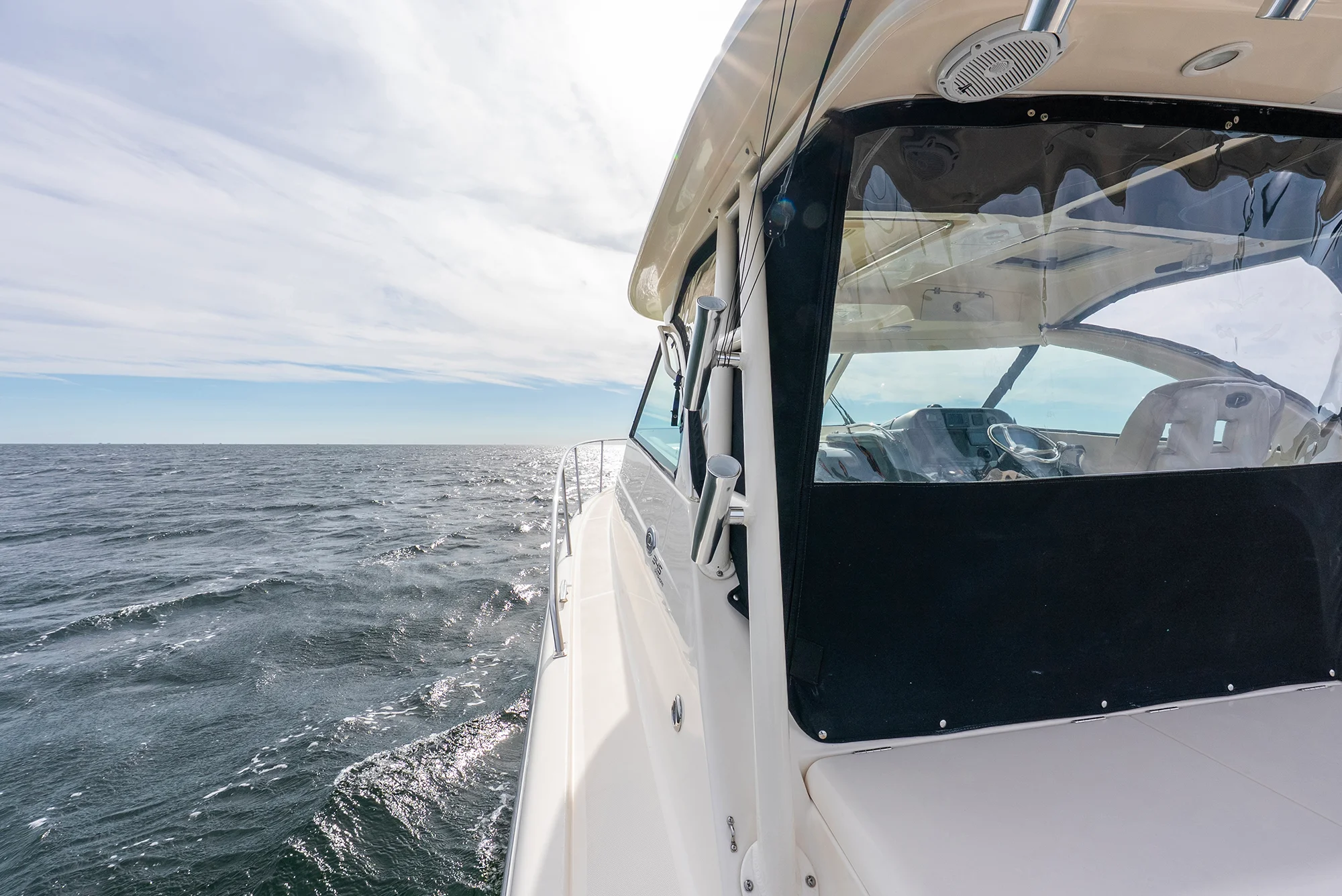 2012 Pursuit 345 OFFSHORE Image Thumbnail #39