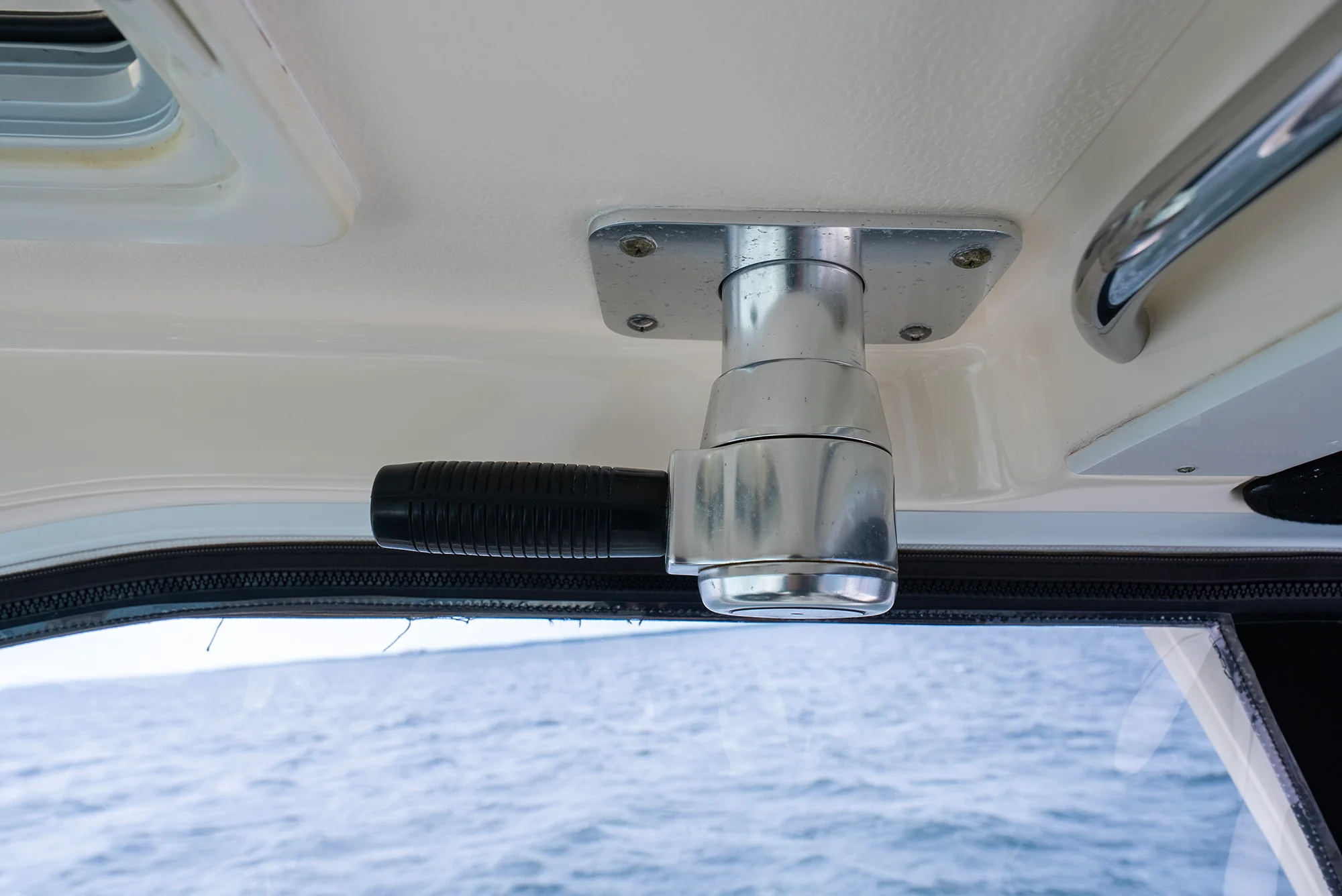 2012 Pursuit 345 OFFSHORE Image Thumbnail #52