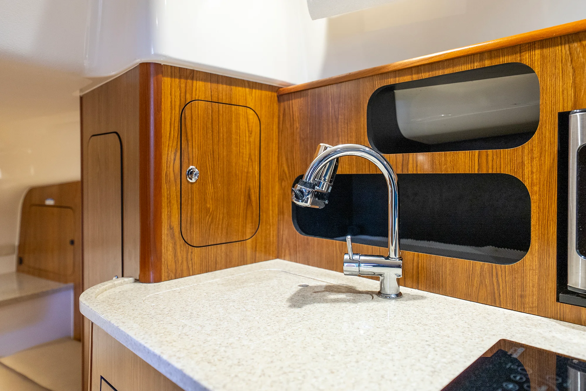 2012 Pursuit 345 OFFSHORE Image Thumbnail #66