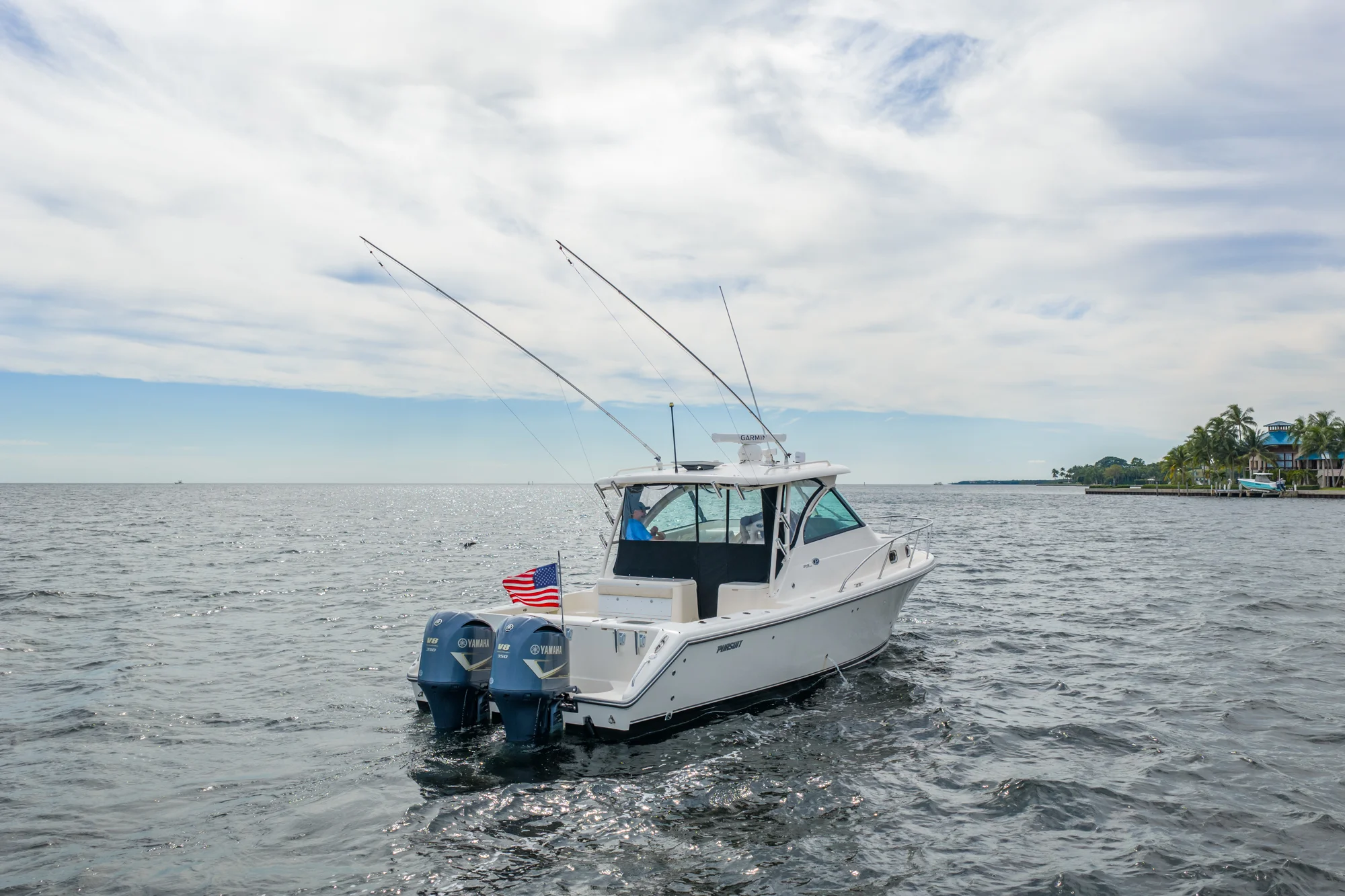 2012 Pursuit 345 OFFSHORE Image Thumbnail #2