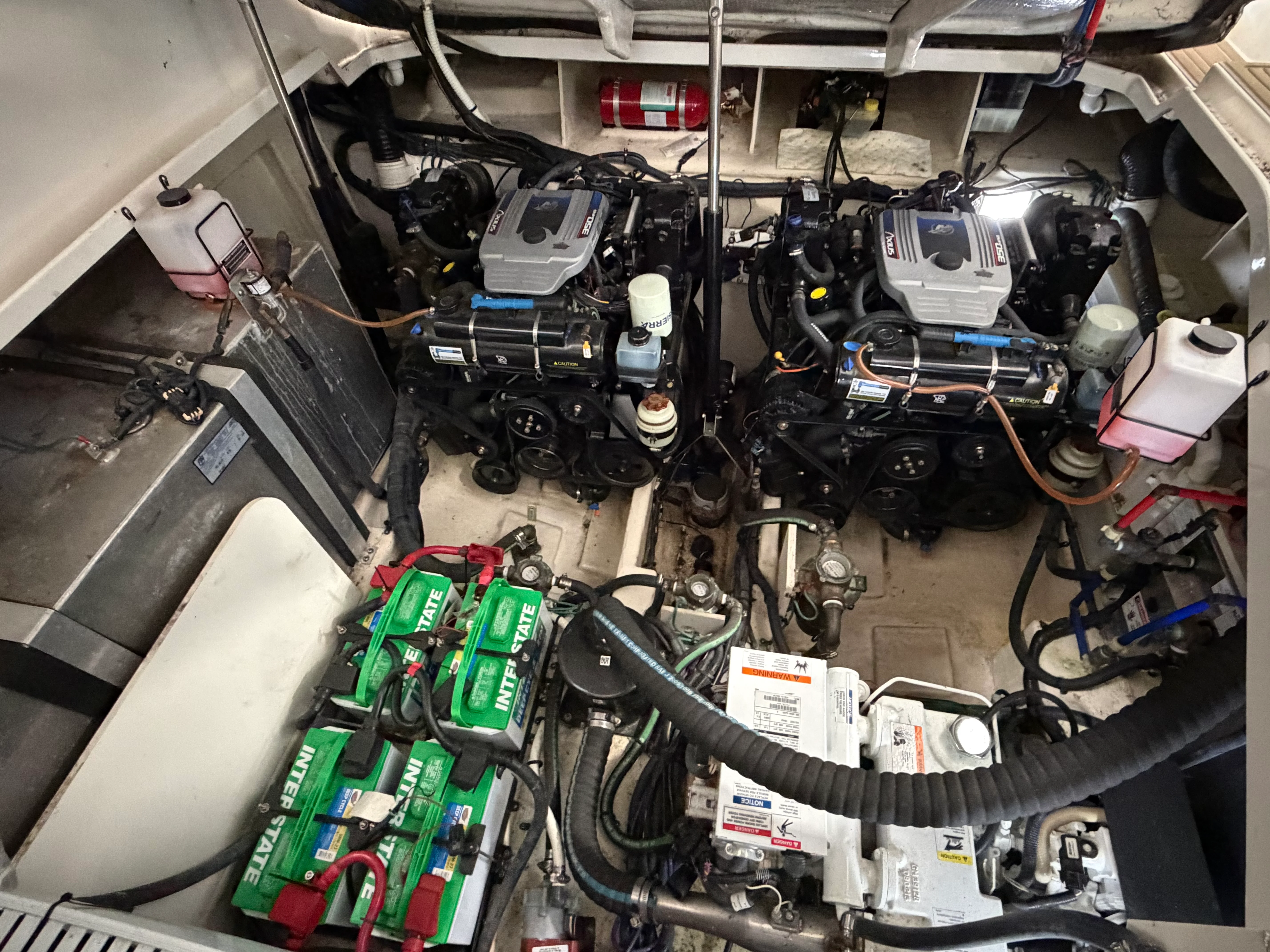 2010 Sea Ray 330 SUNDANCER Image Thumbnail #25