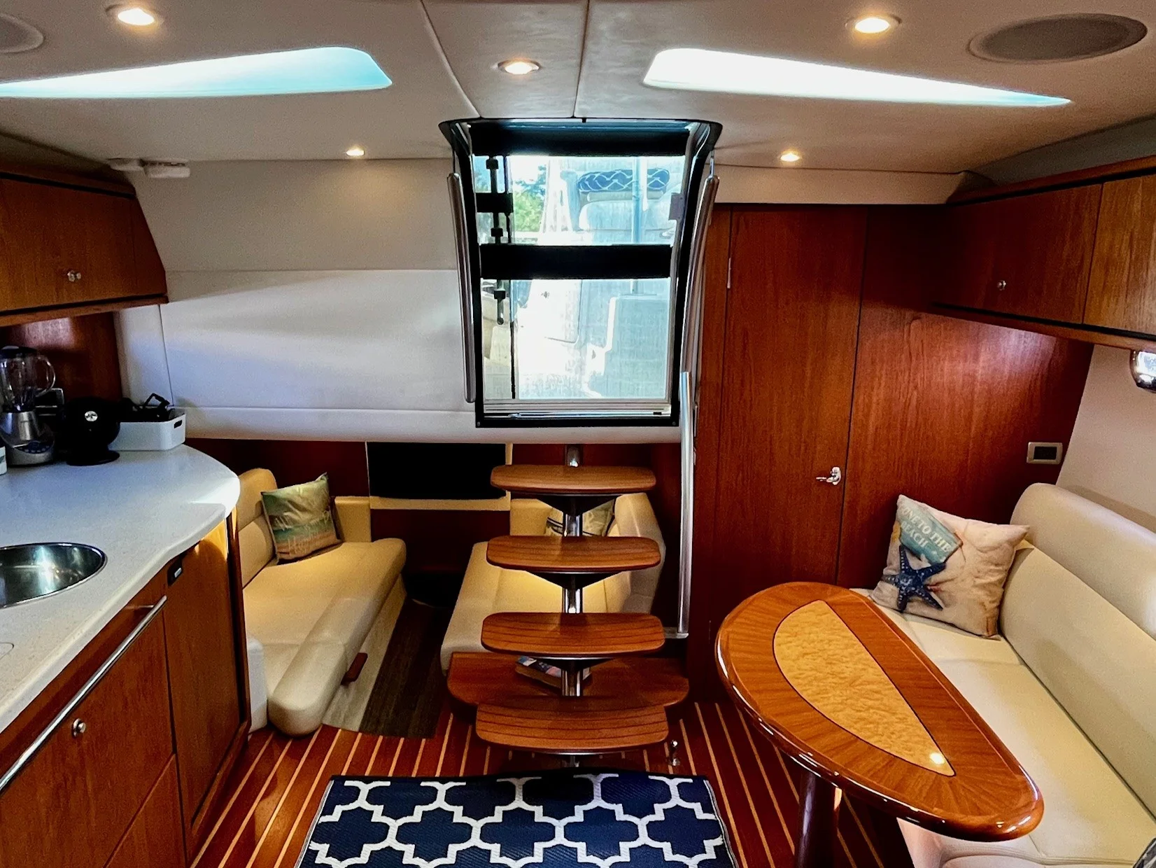 2011 Tiara Yachts SOVRAN Image Thumbnail #20