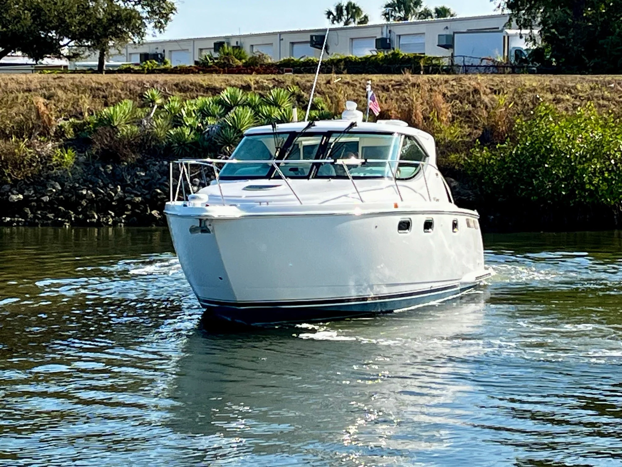 2011 Tiara Yachts SOVRAN Image Thumbnail #3