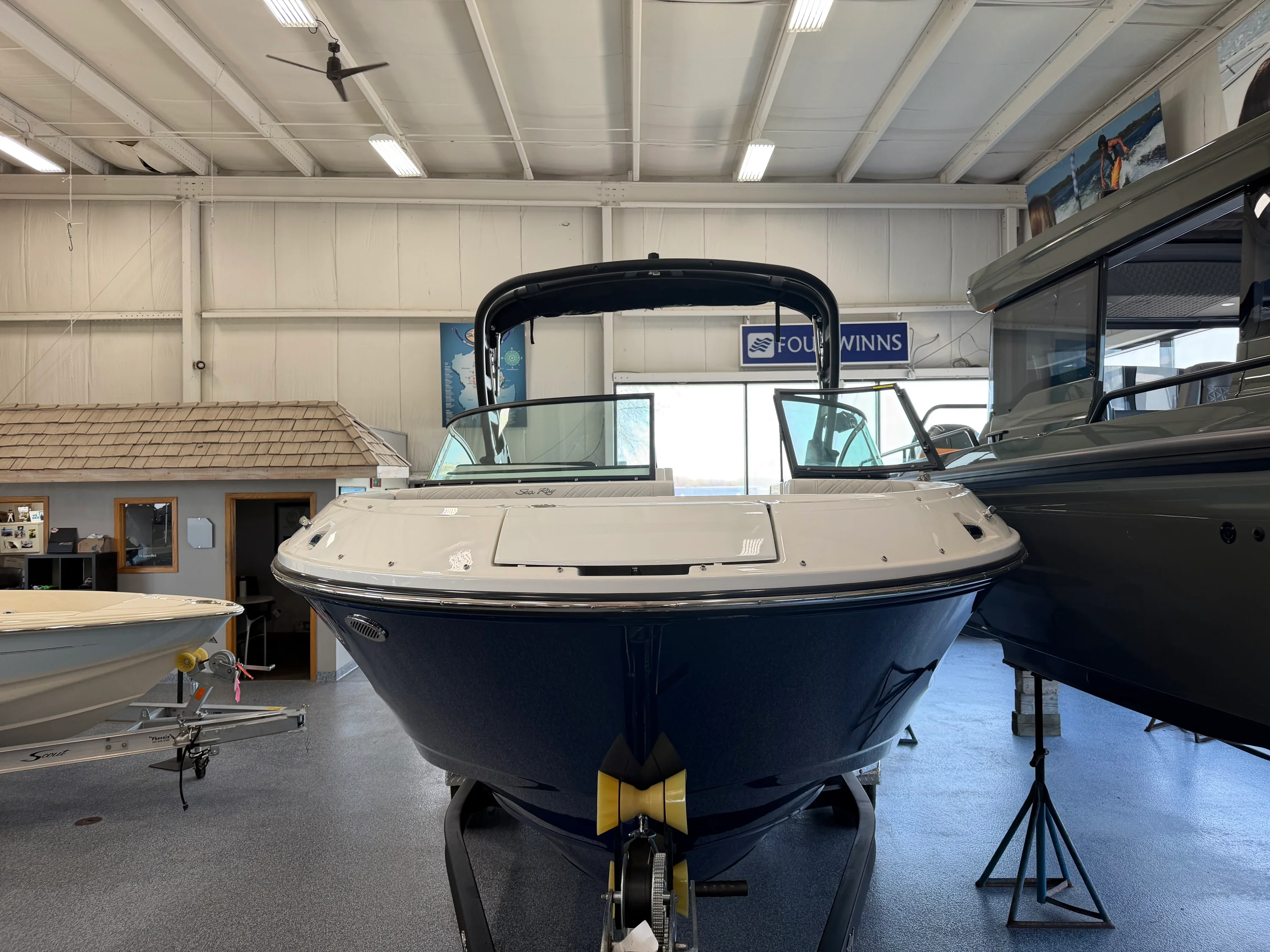 2026 Sea Ray SDX 230 Image Thumbnail #20