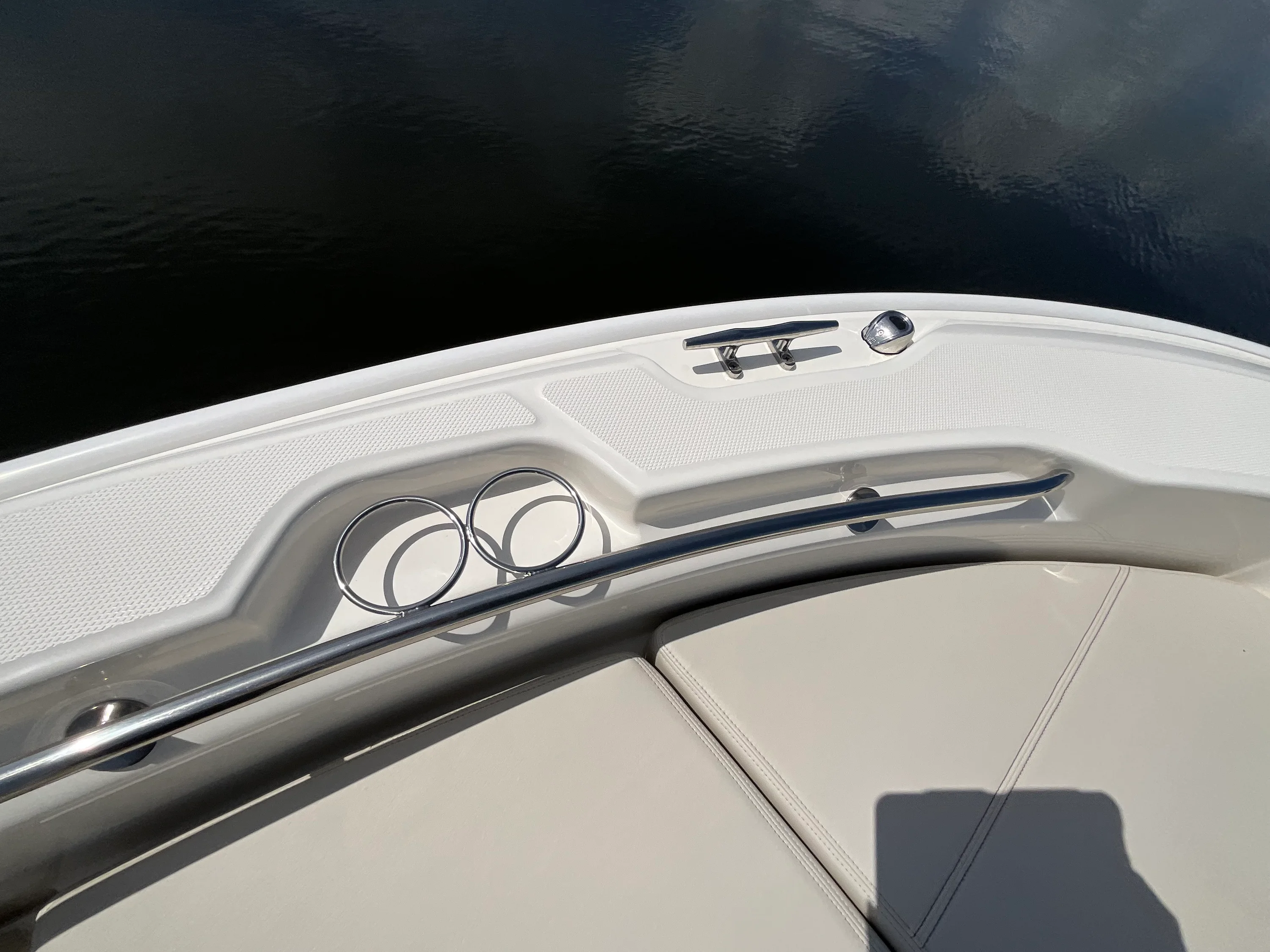 2026 Boston Whaler 250 Dauntless Image Thumbnail #25