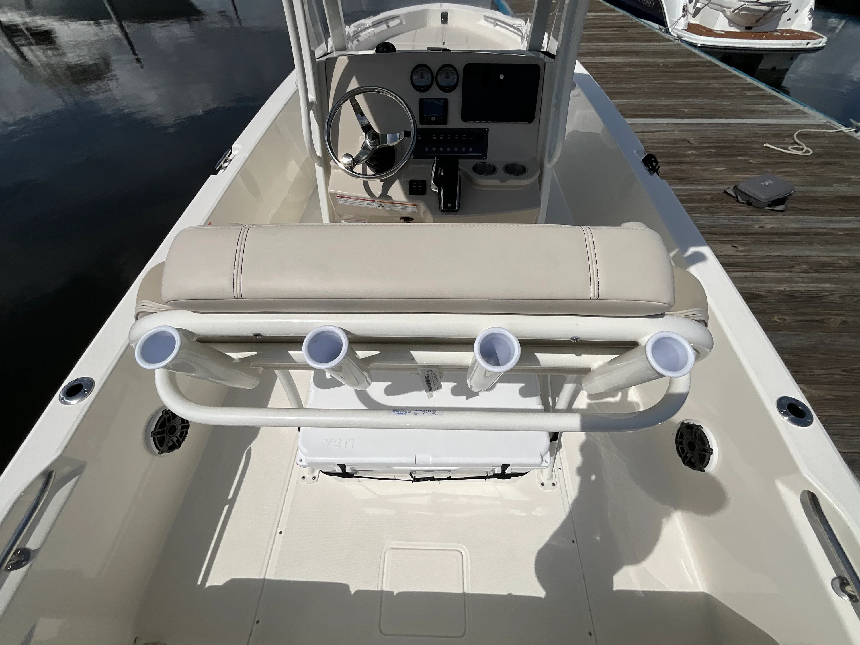 2026 Boston Whaler 250 Dauntless Image Thumbnail #20