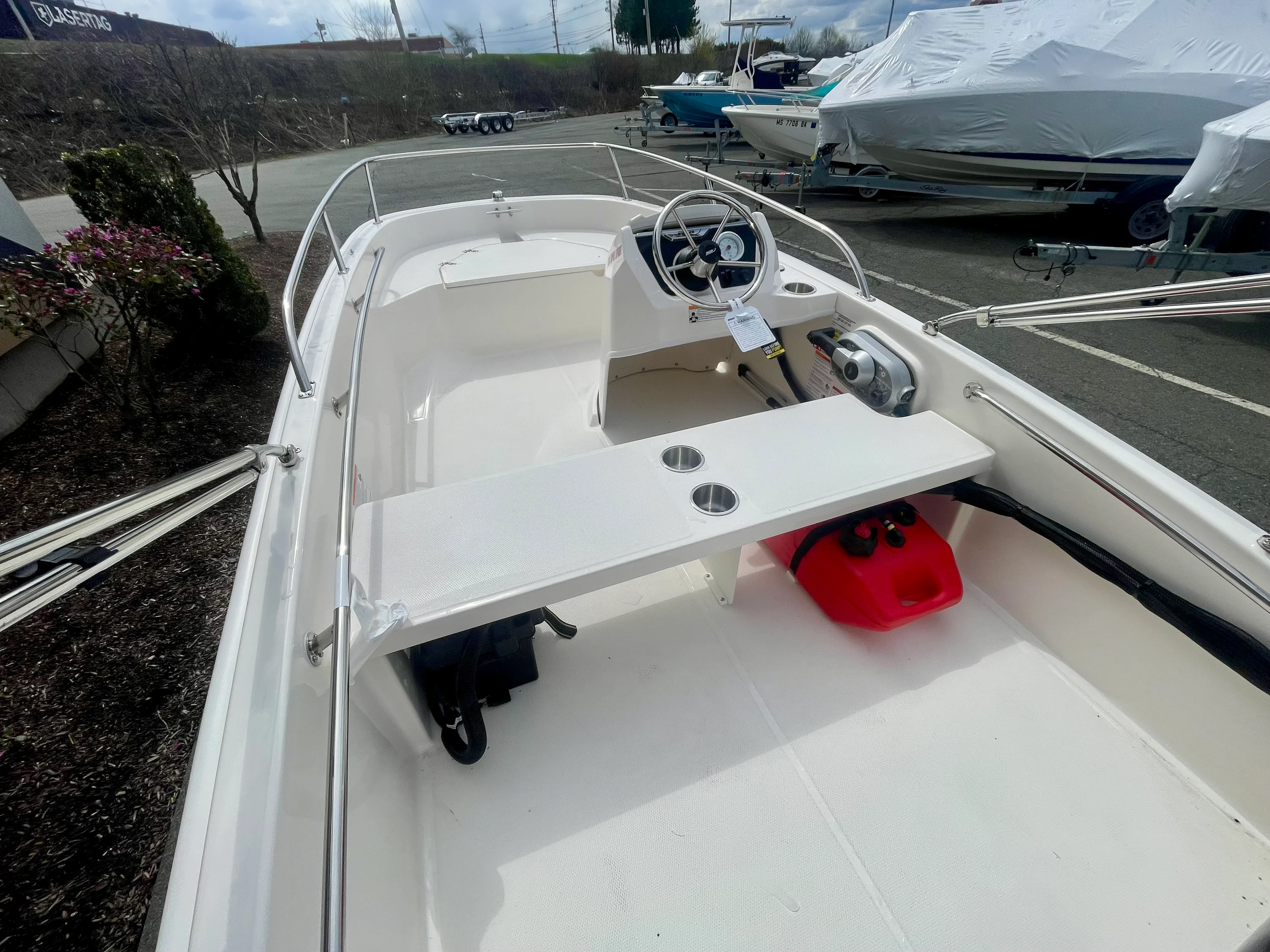 2026 Boston Whaler 130 Super Sport Image Thumbnail #3