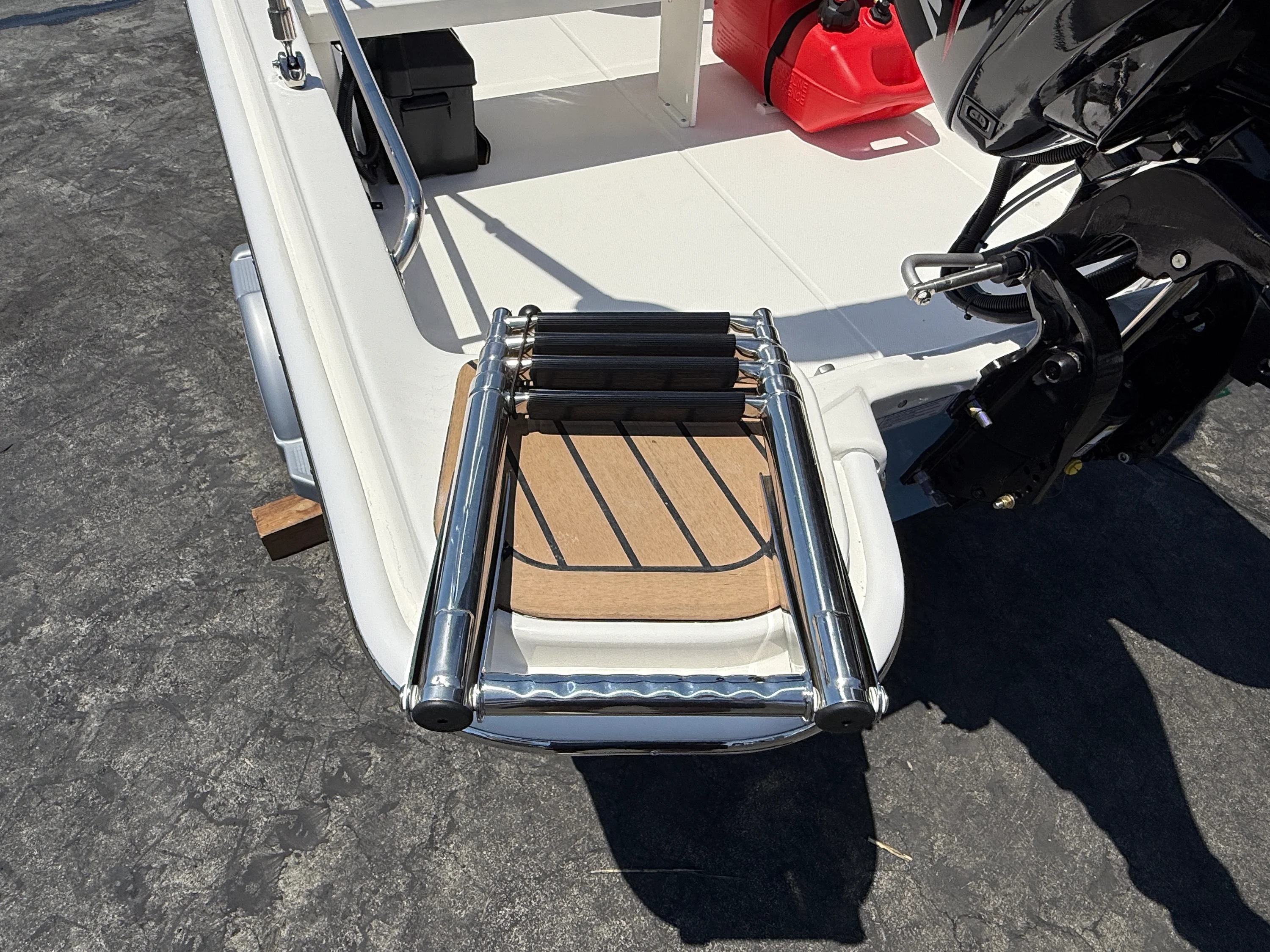 2026 Boston Whaler 130 Super Sport Image Thumbnail #5