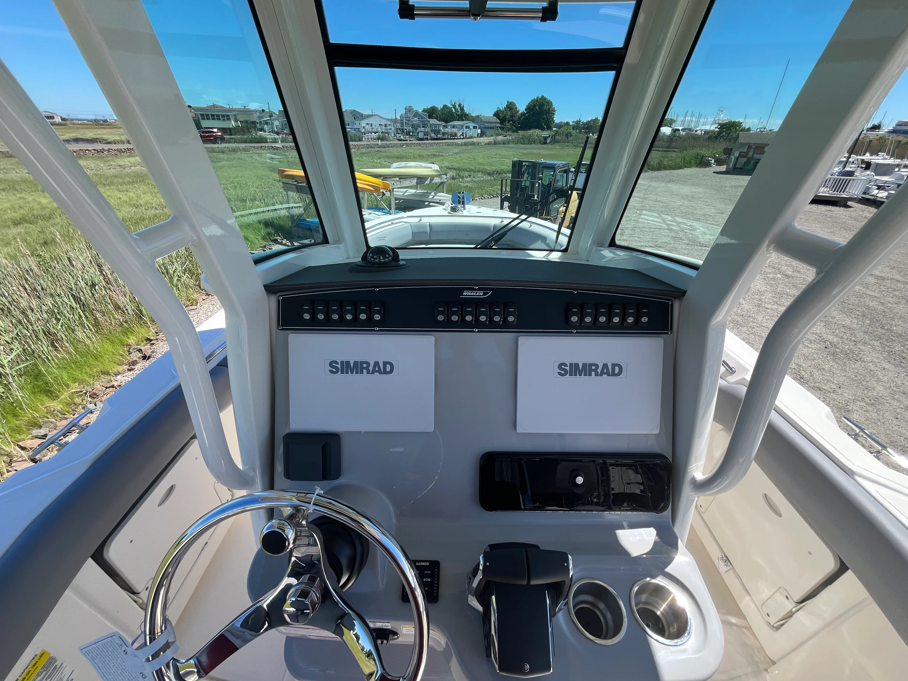 2026 Boston Whaler 250 Outrage Image Thumbnail #9