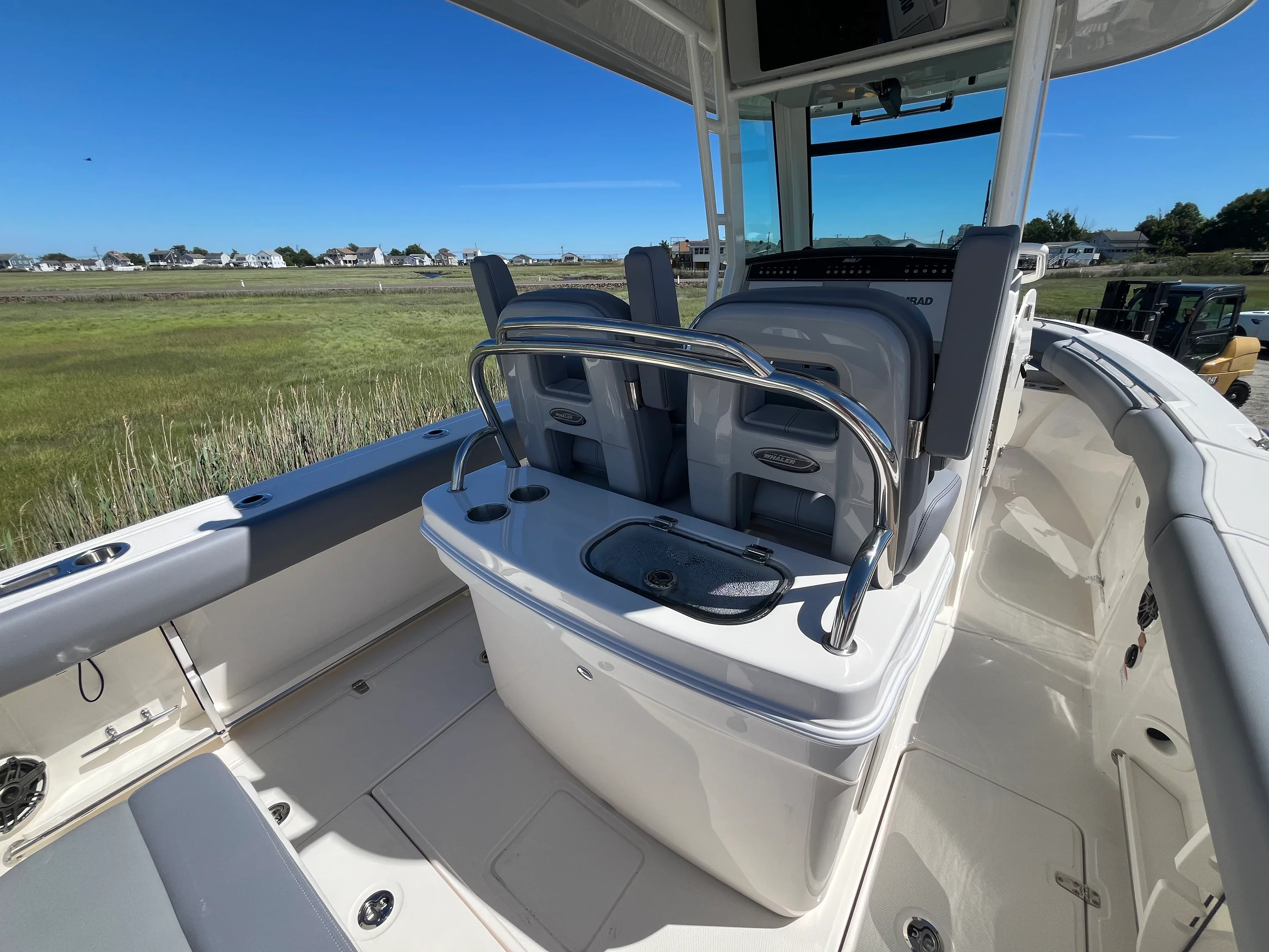 2026 Boston Whaler 250 Outrage Image Thumbnail #3