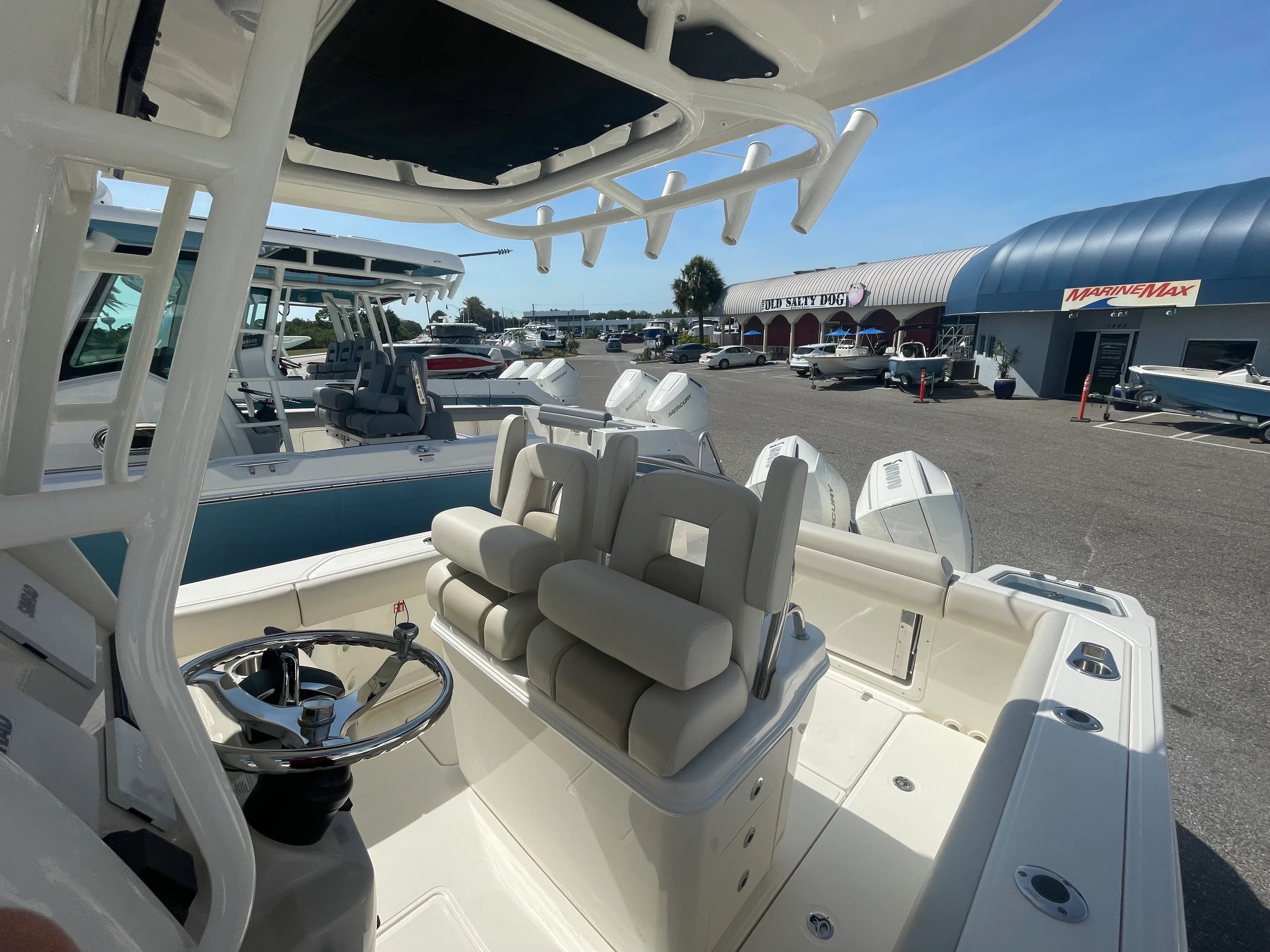 2026 Boston Whaler 250 Outrage Image Thumbnail #11