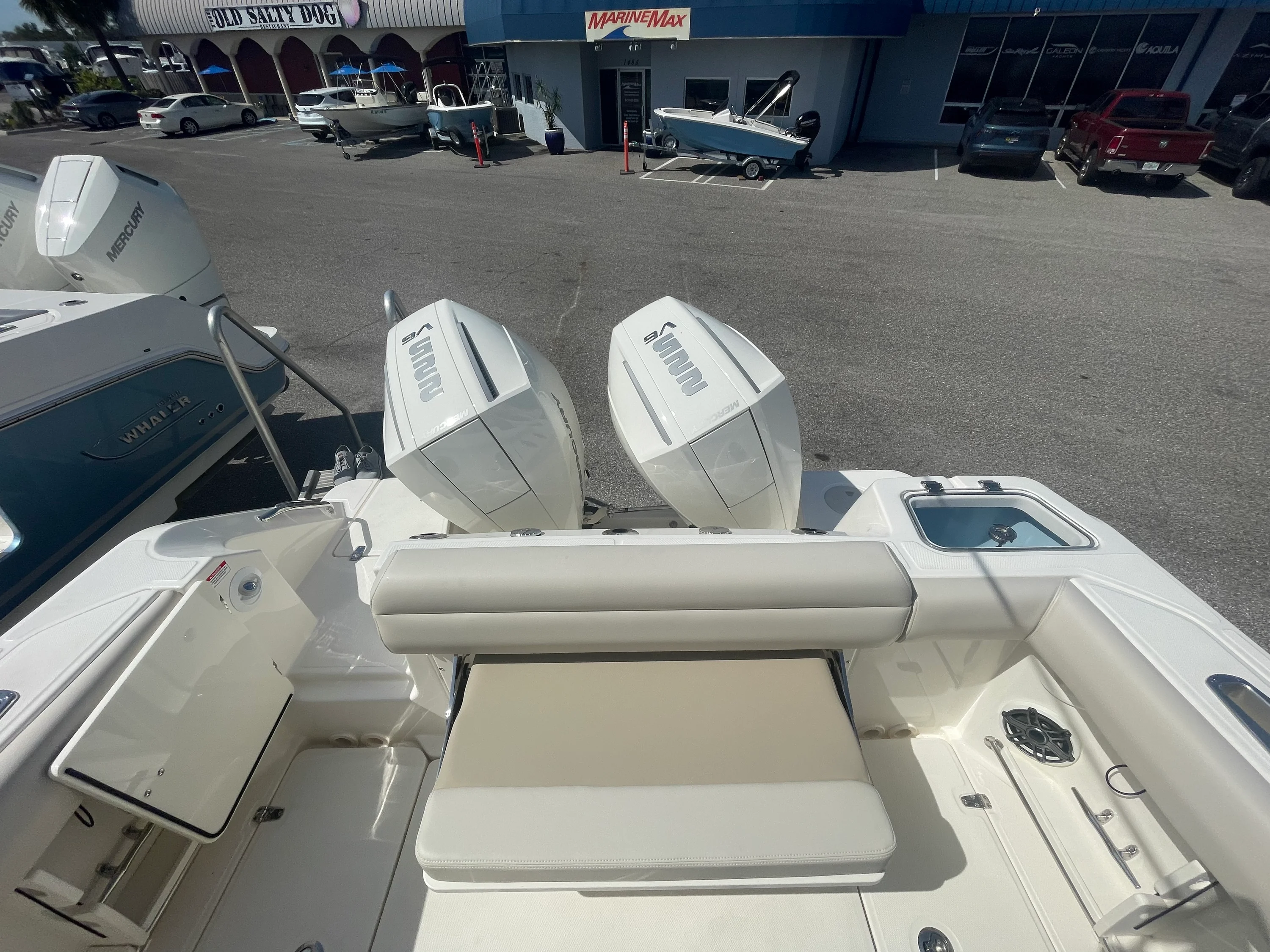 2026 Boston Whaler 250 Outrage Image Thumbnail #13