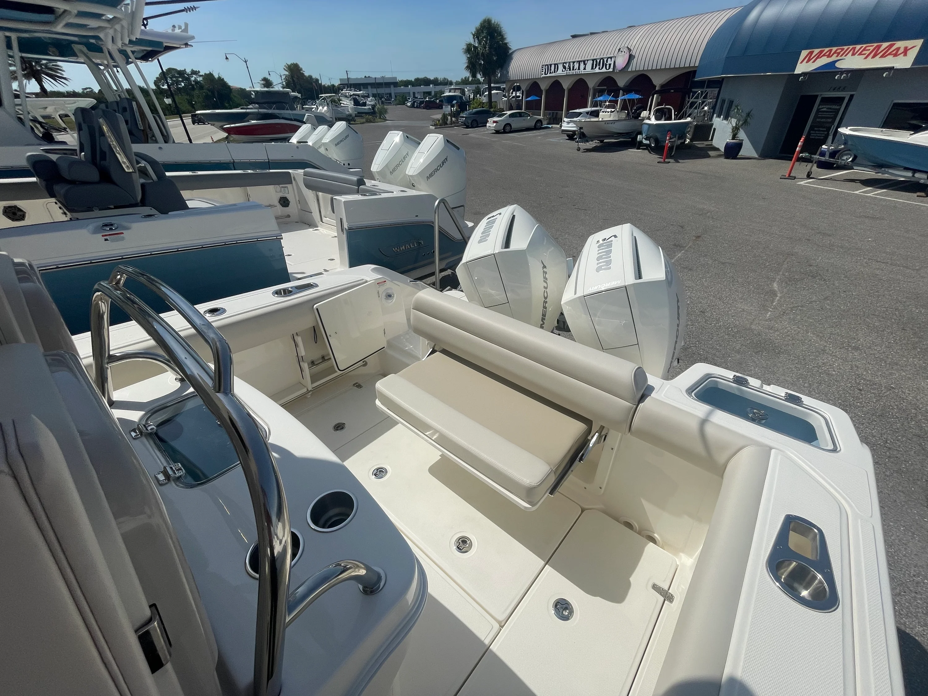 2026 Boston Whaler 250 Outrage Image Thumbnail #14