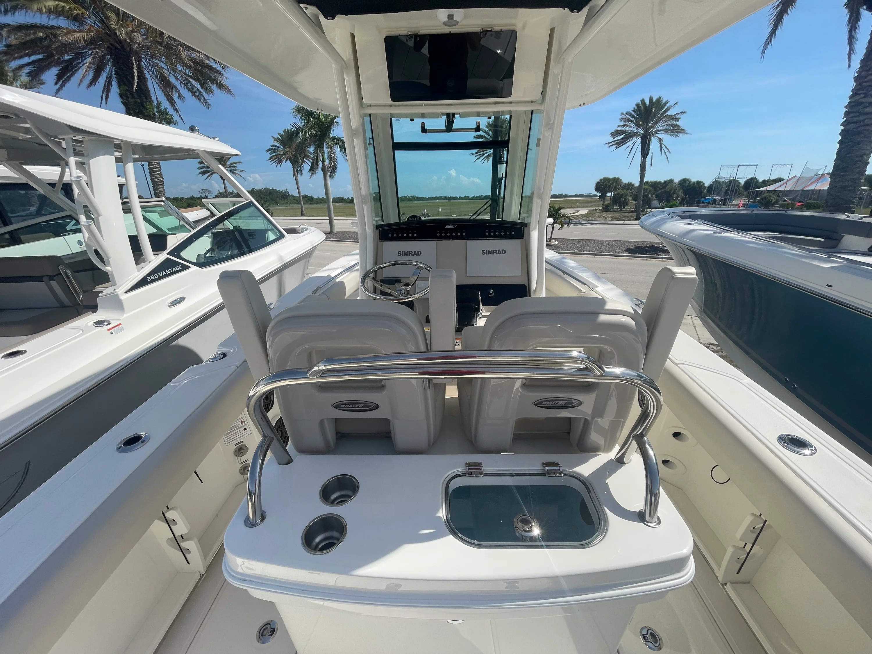 2026 Boston Whaler 250 Outrage Image Thumbnail #12
