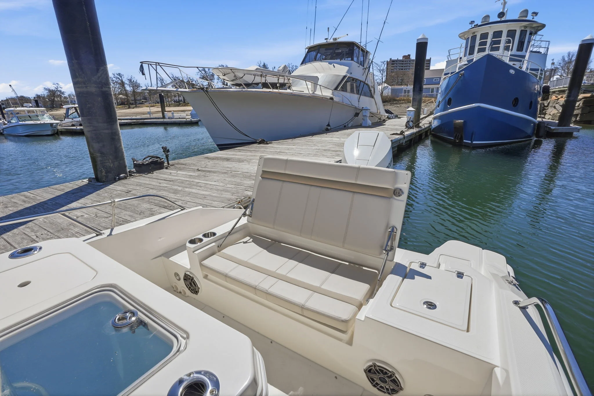 2026 Boston Whaler 280 Dauntless Image Thumbnail #7