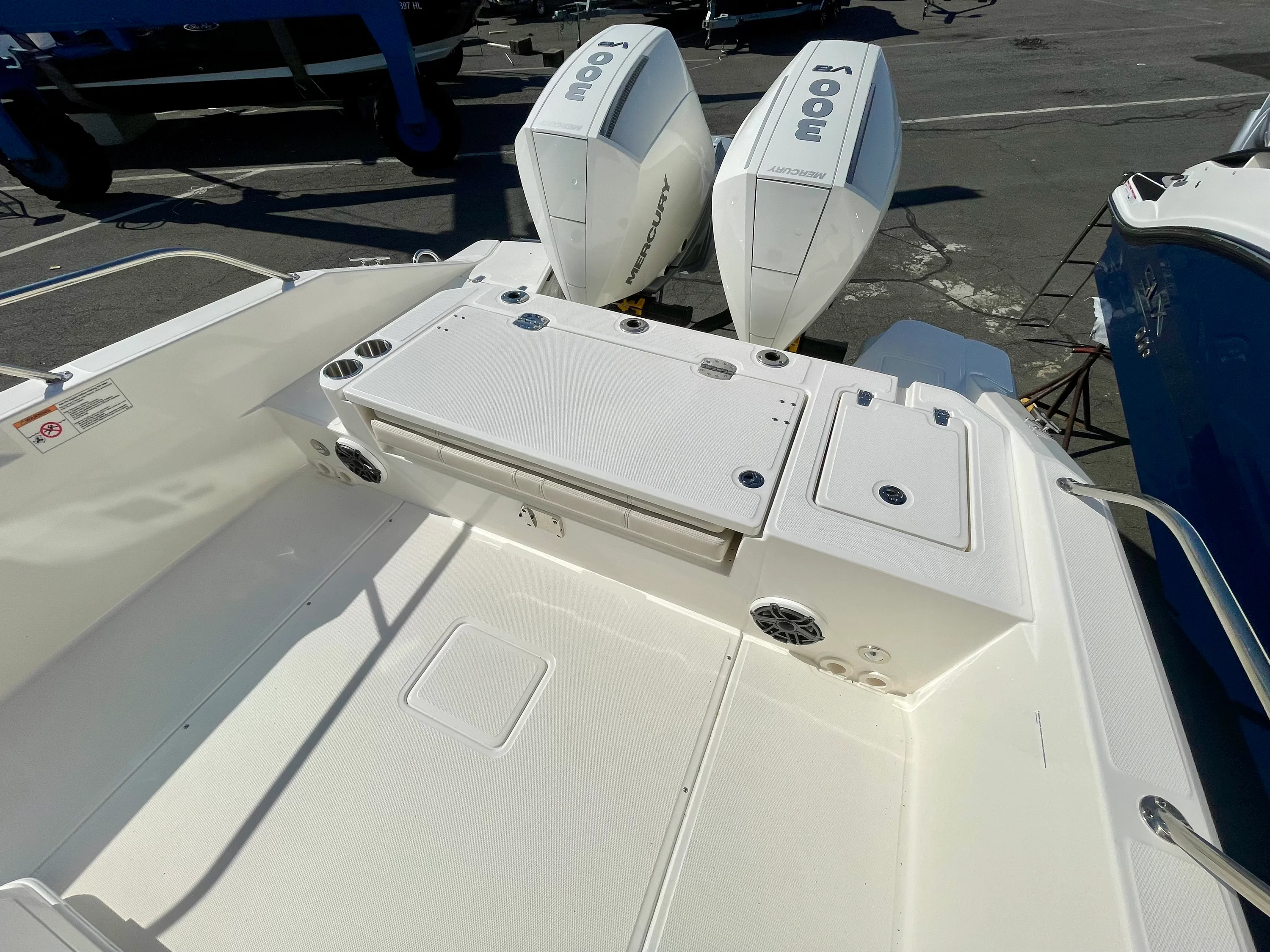 2026 Boston Whaler 280 Dauntless Image Thumbnail #5