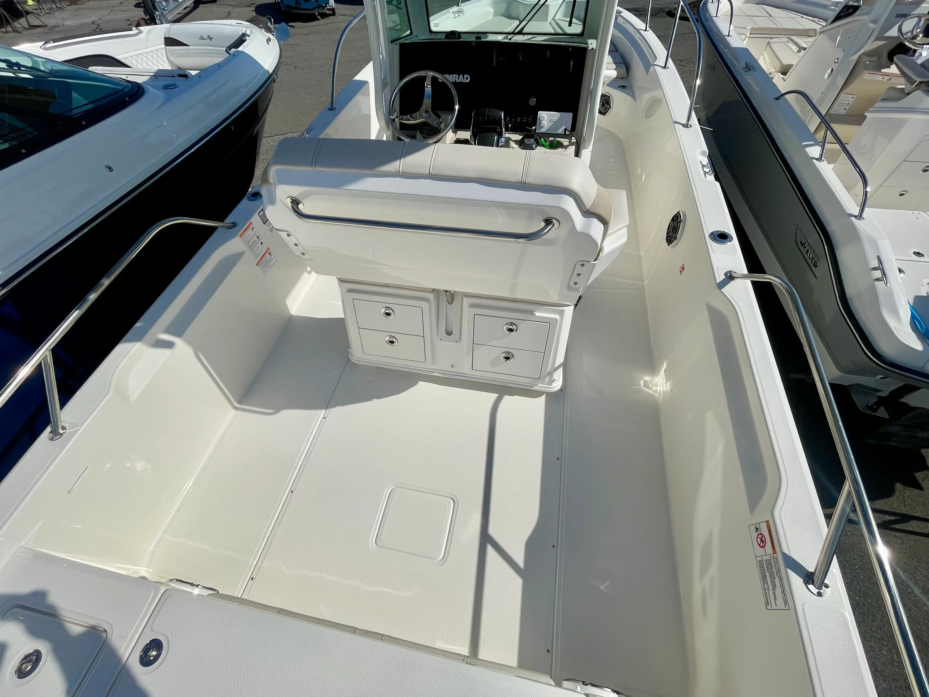 2026 Boston Whaler 280 Dauntless Image Thumbnail #1