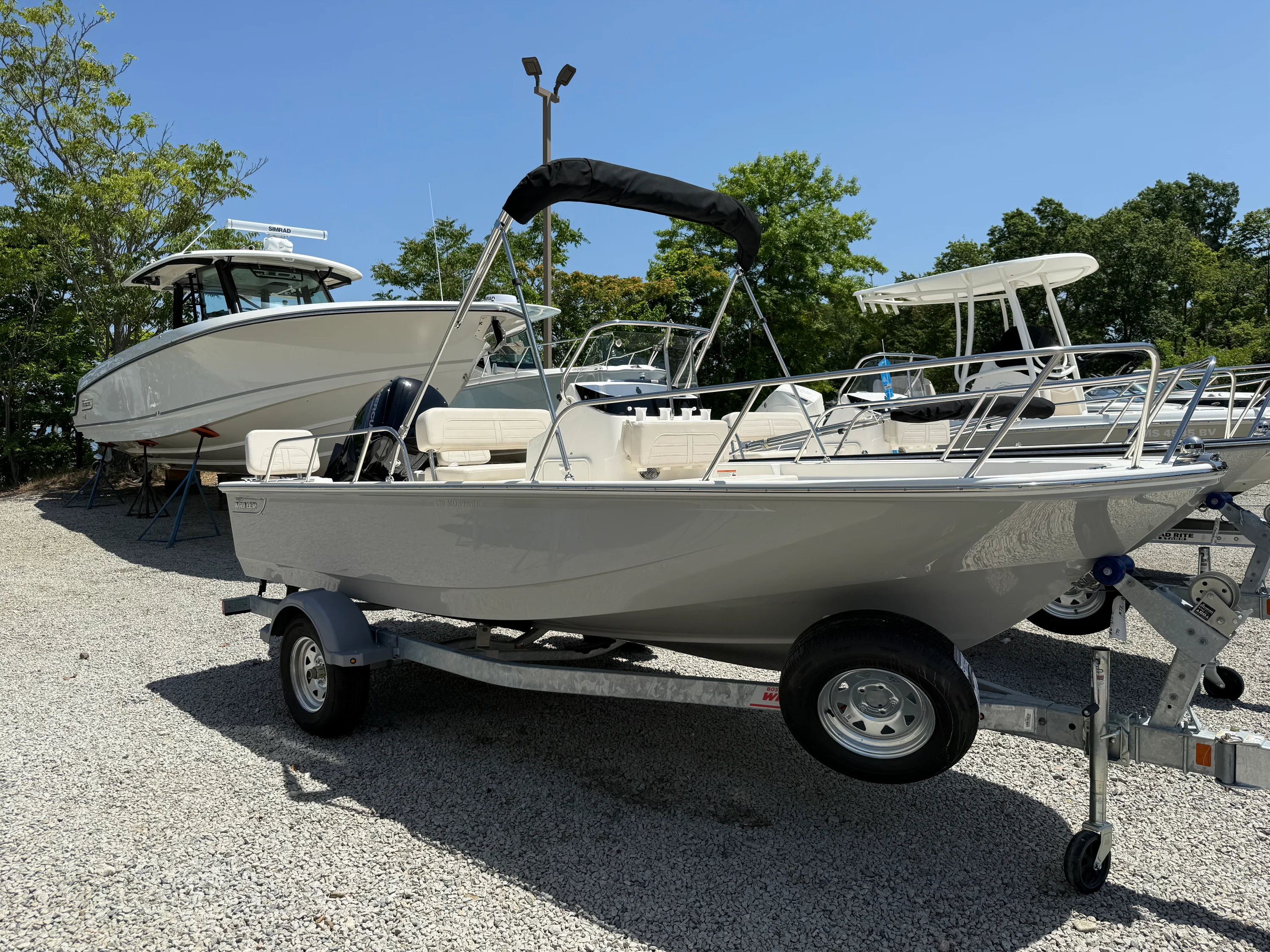 2026 Boston Whaler 170 Montauk Image Thumbnail #0