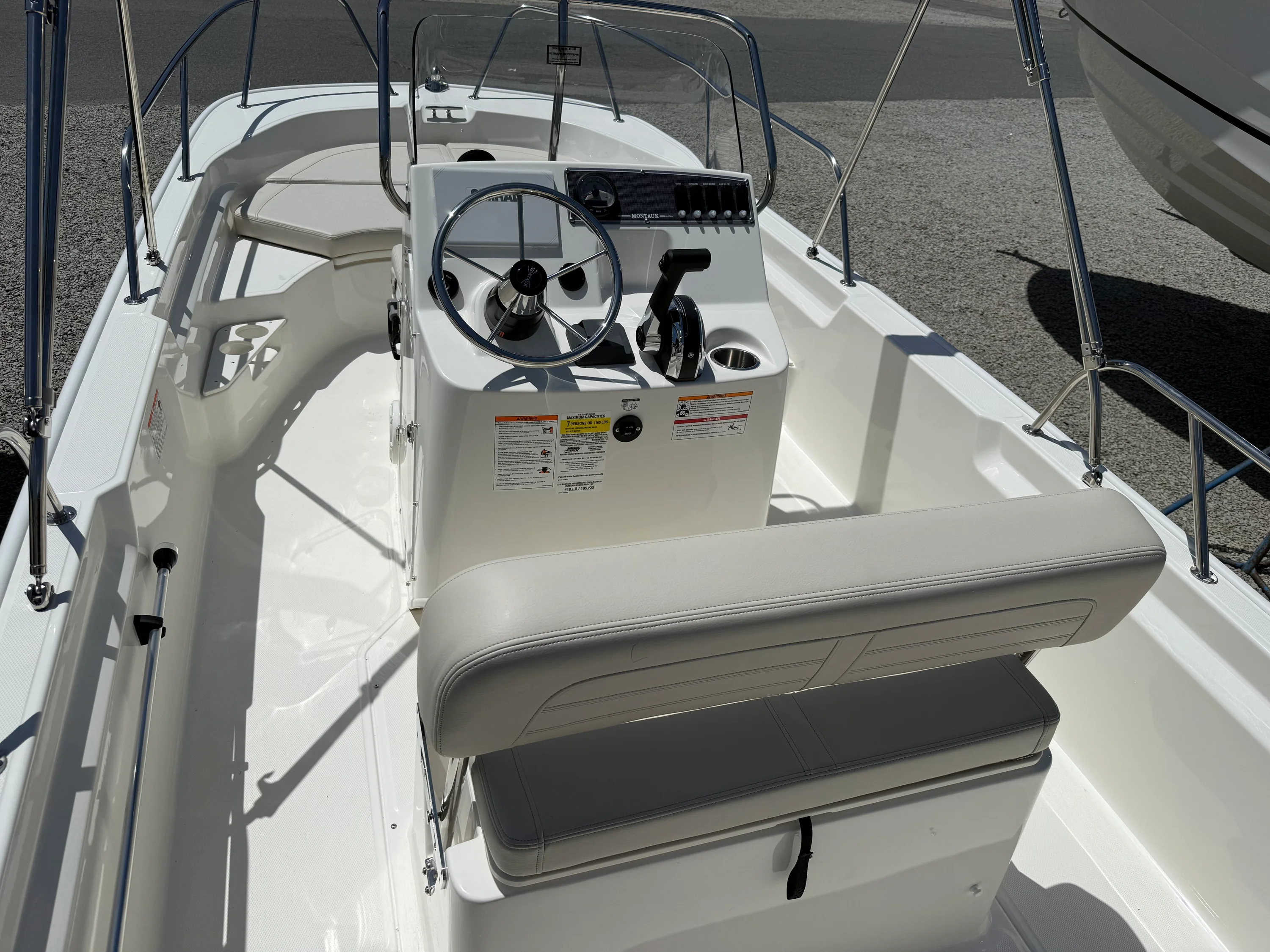 2026 Boston Whaler 170 Montauk Image Thumbnail #5