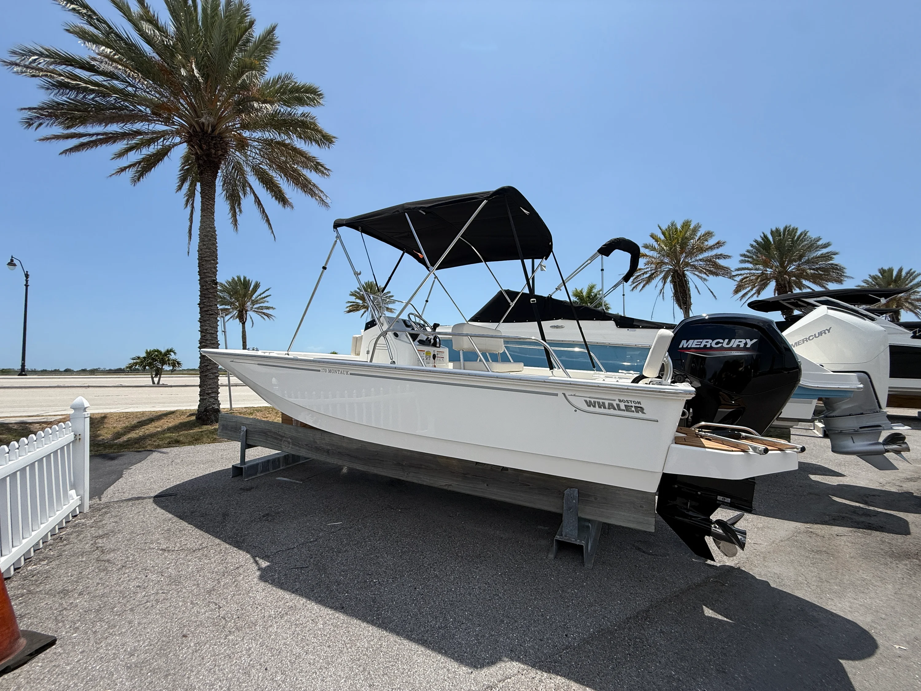 2026 Boston Whaler 170 Montauk Image Thumbnail #1