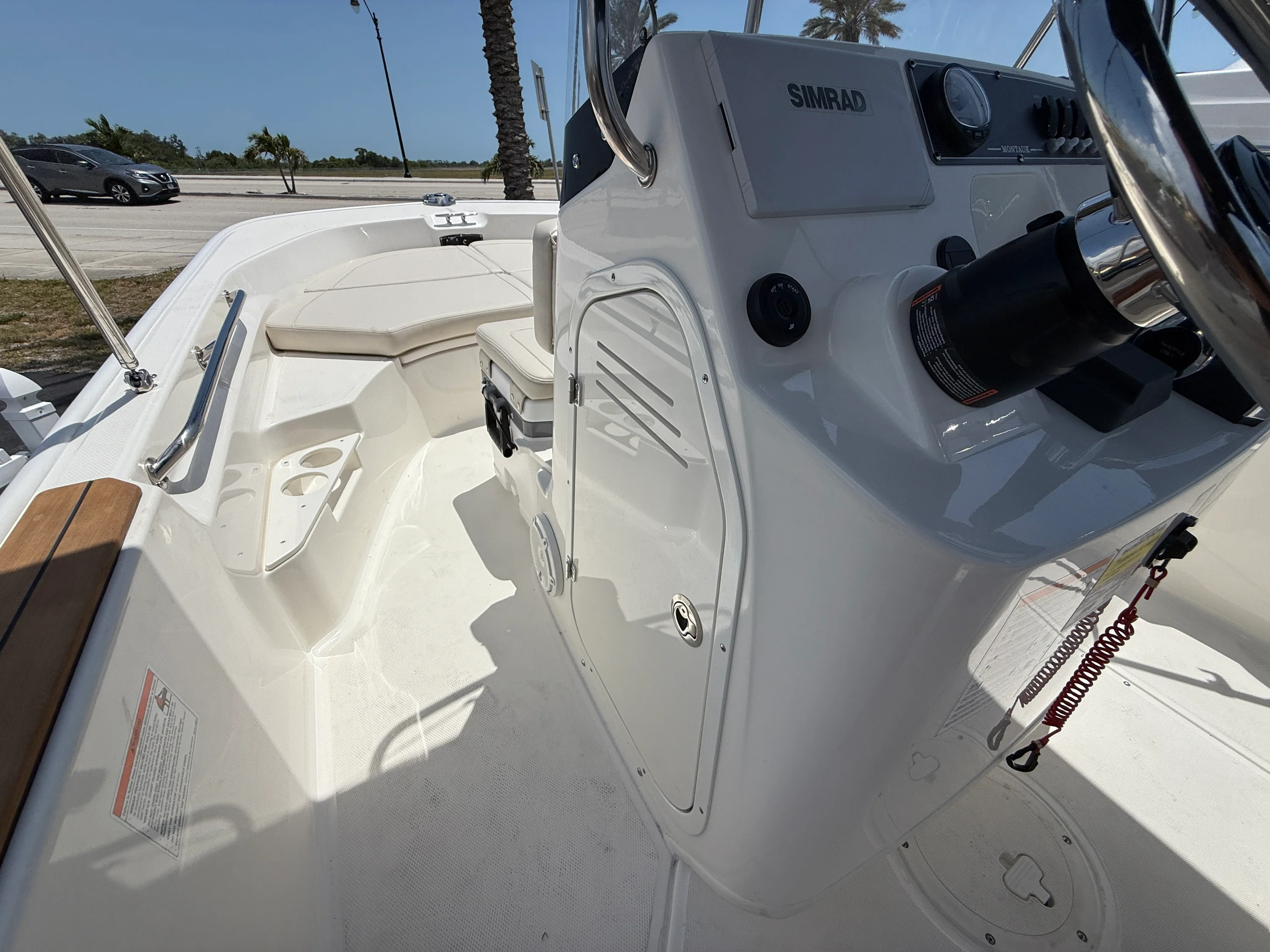 2026 Boston Whaler 170 Montauk Image Thumbnail #5