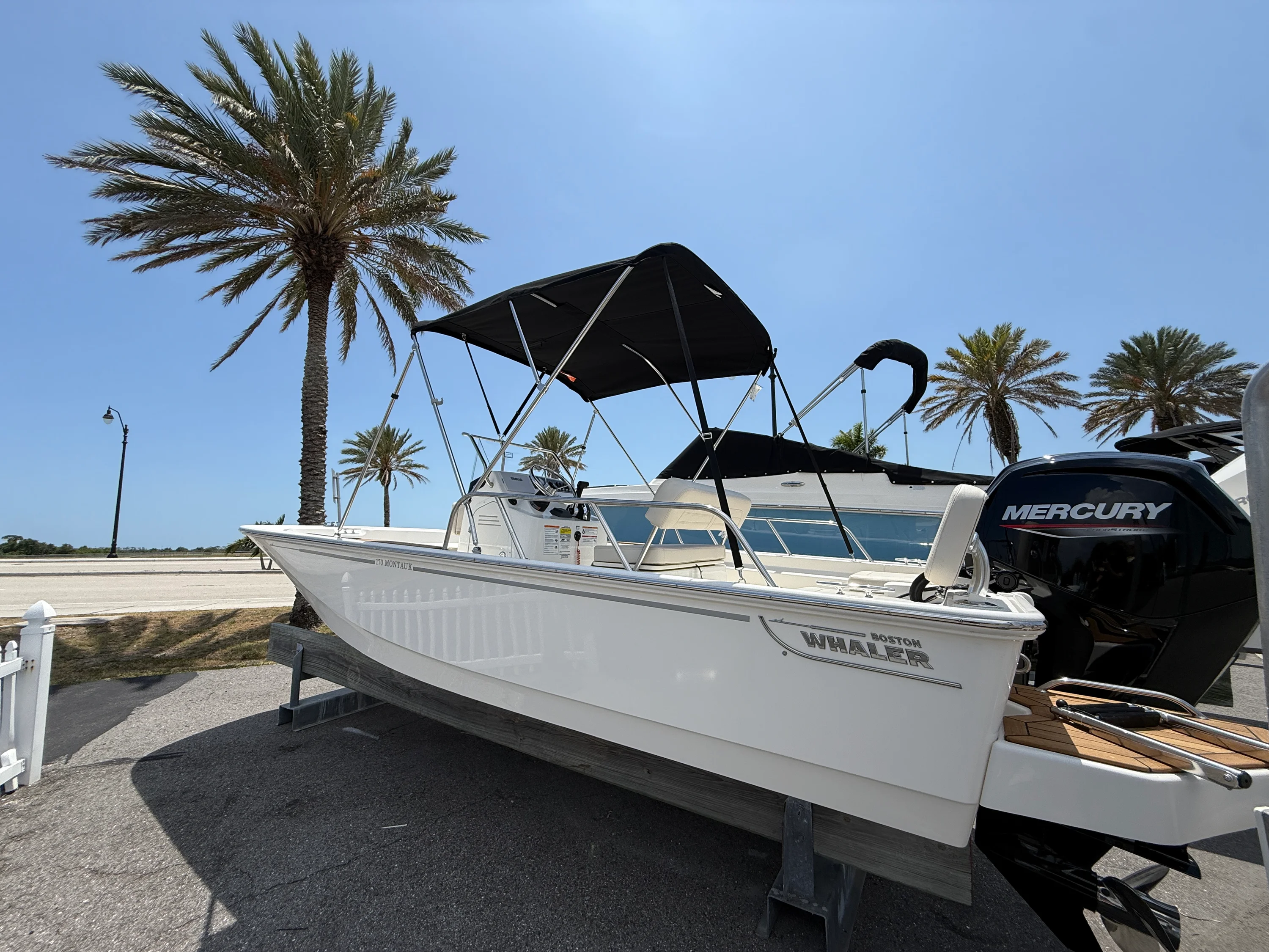 2026 Boston Whaler 170 Montauk Image Thumbnail #0
