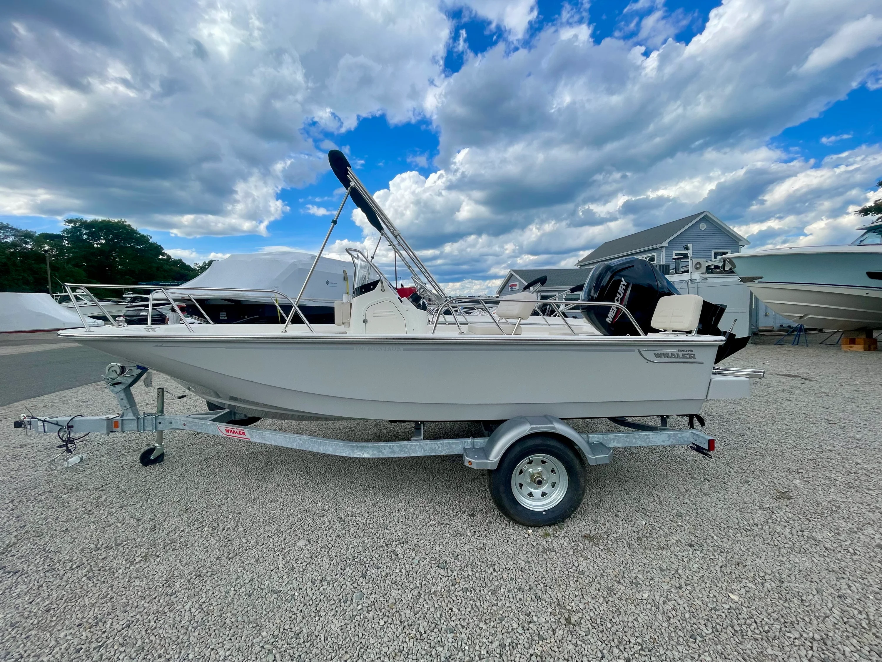 2026 Boston Whaler 170 Montauk Image Thumbnail #0
