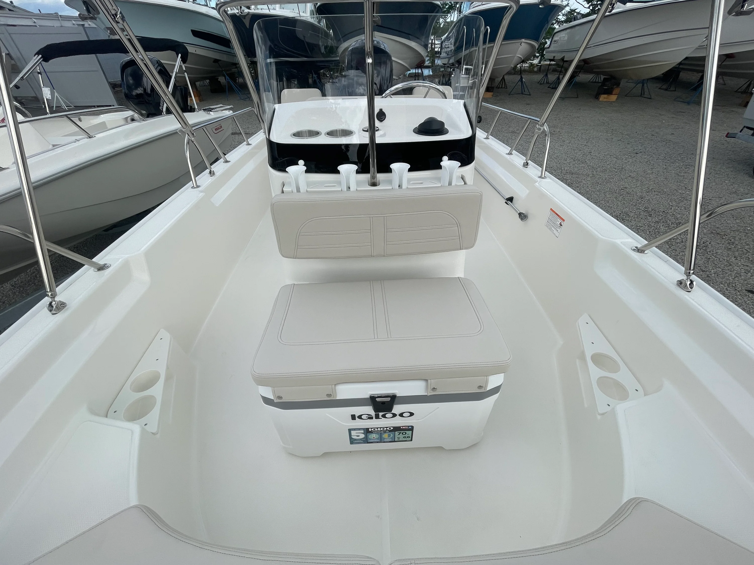2026 Boston Whaler 170 Montauk Image Thumbnail #9