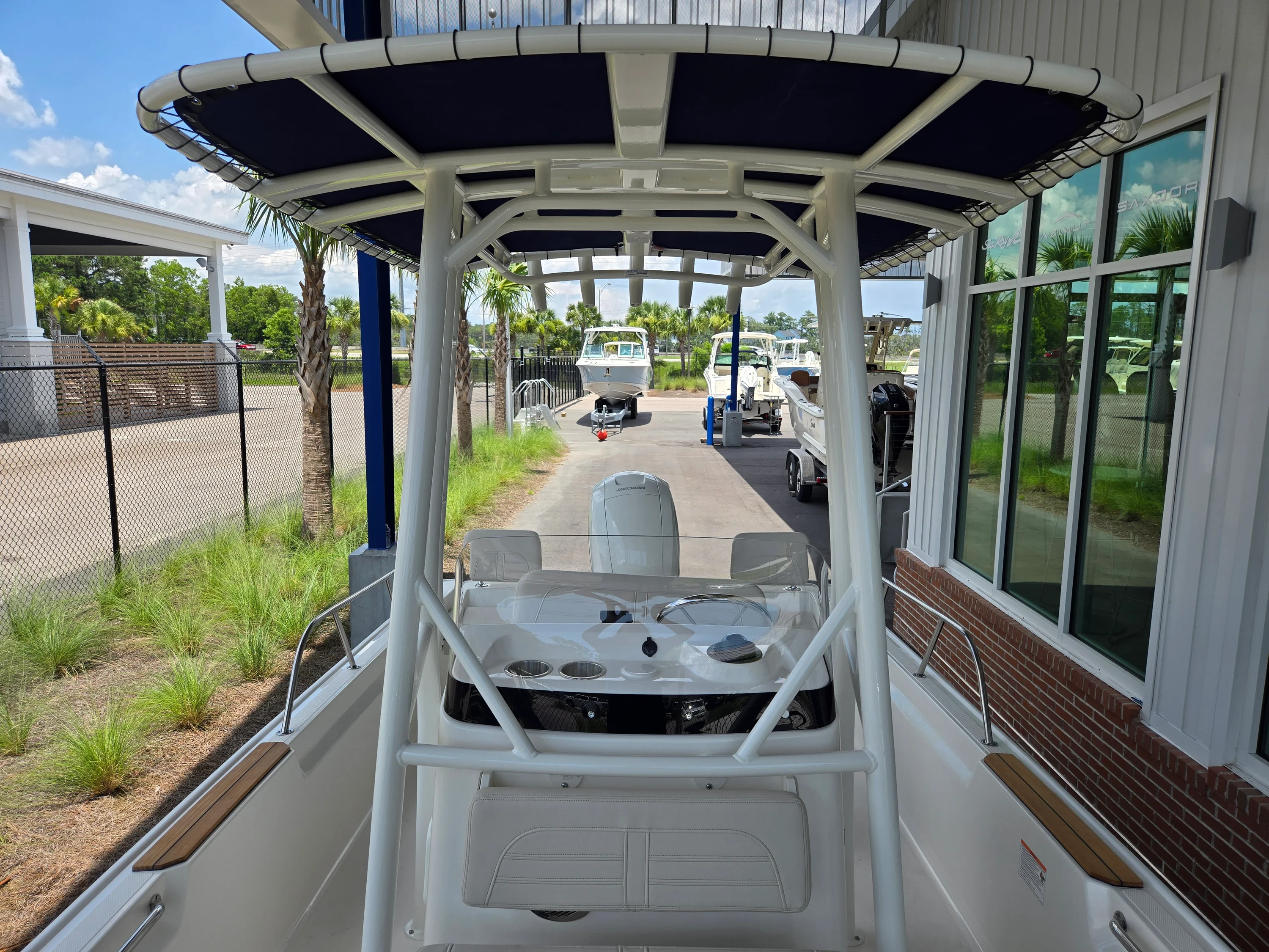 2026 Boston Whaler 190 Montauk Image Thumbnail #9