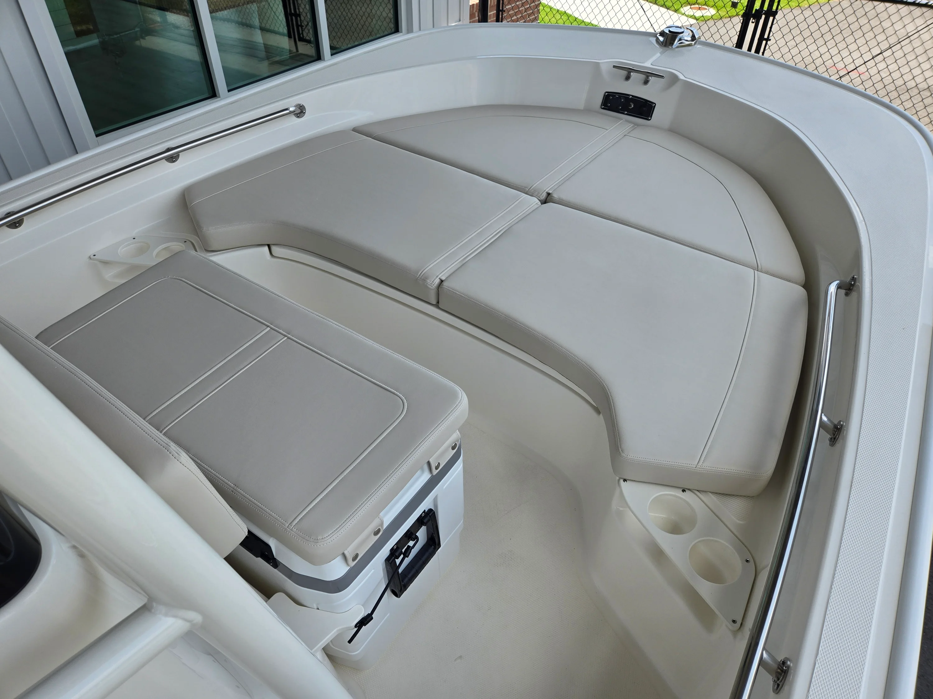 2026 Boston Whaler 190 Montauk Image Thumbnail #10