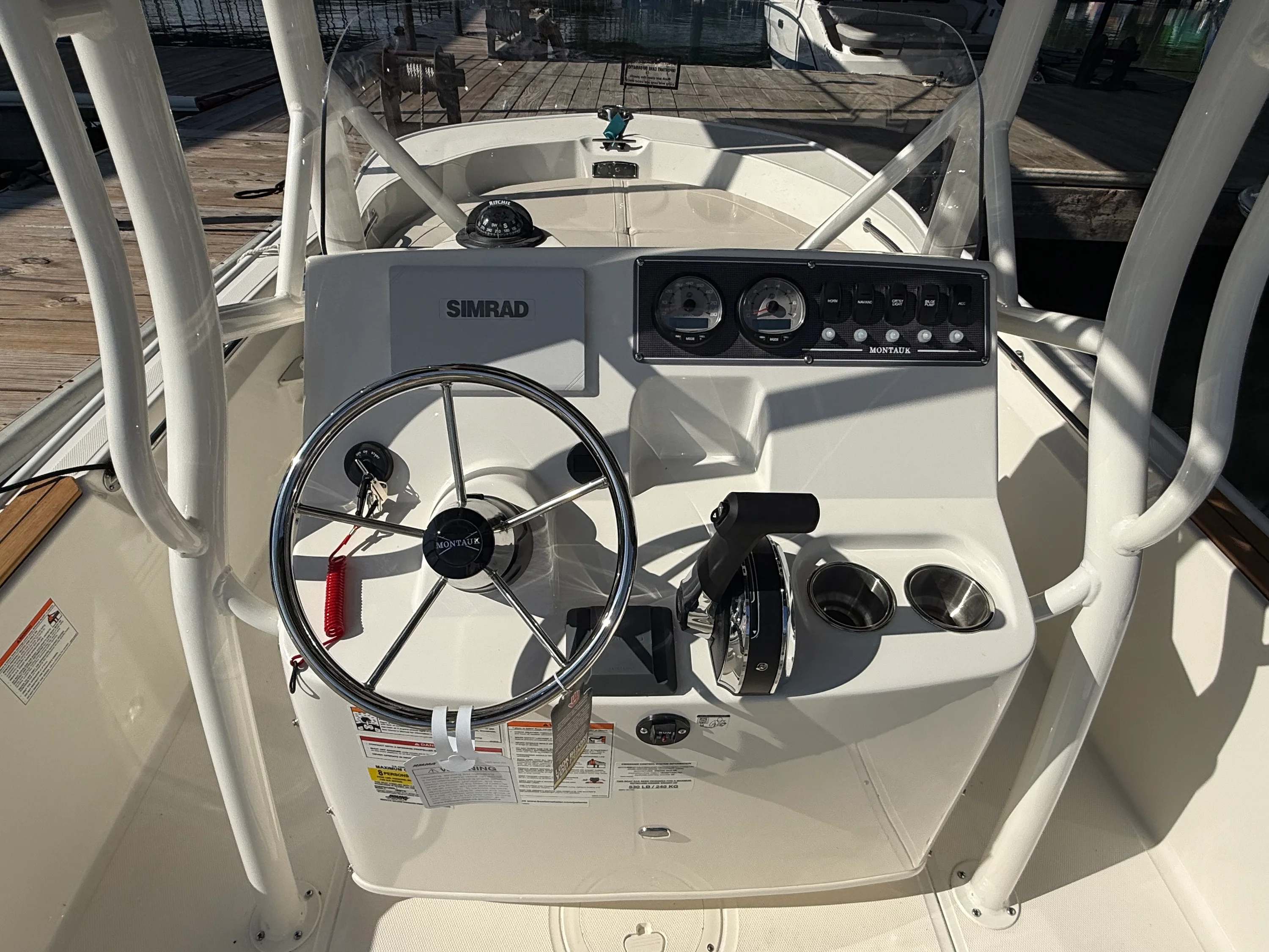 2026 Boston Whaler 190 Montauk Image Thumbnail #6