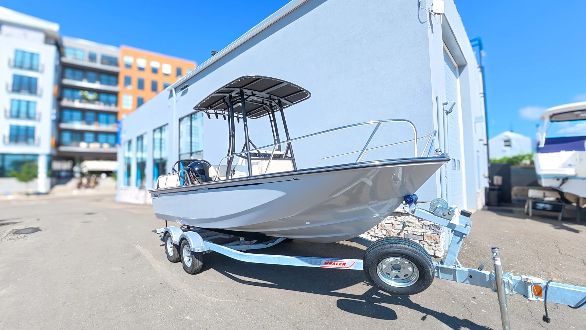 2026 Boston Whaler 190 Montauk Image Thumbnail #6