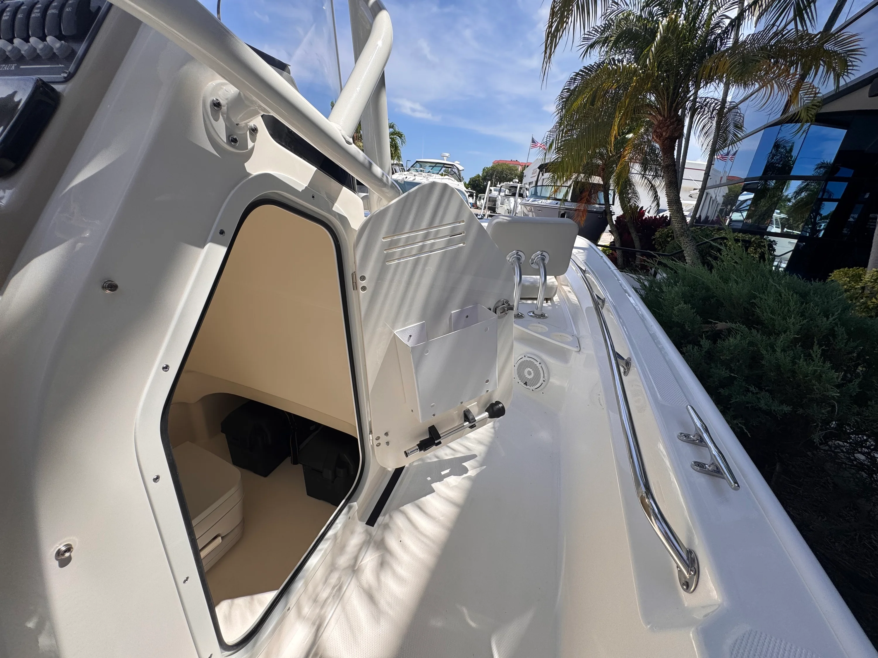 2026 Boston Whaler 210 Montauk Image Thumbnail #25