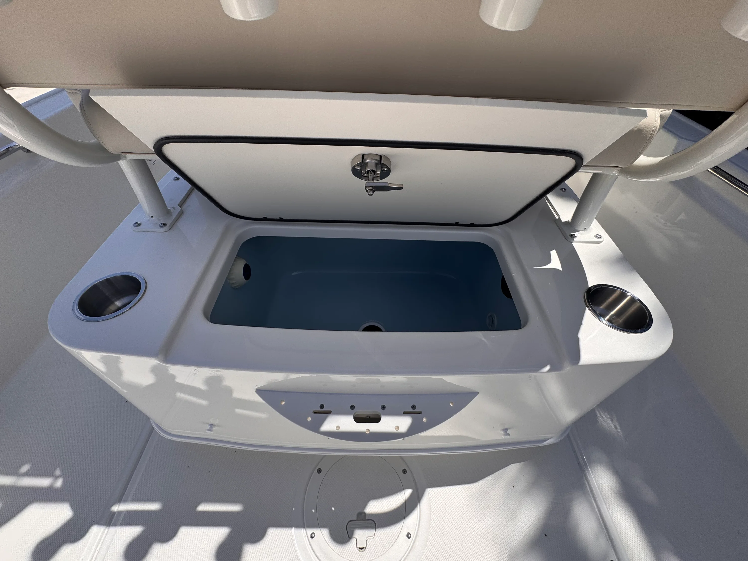 2026 Boston Whaler 210 Montauk Image Thumbnail #17