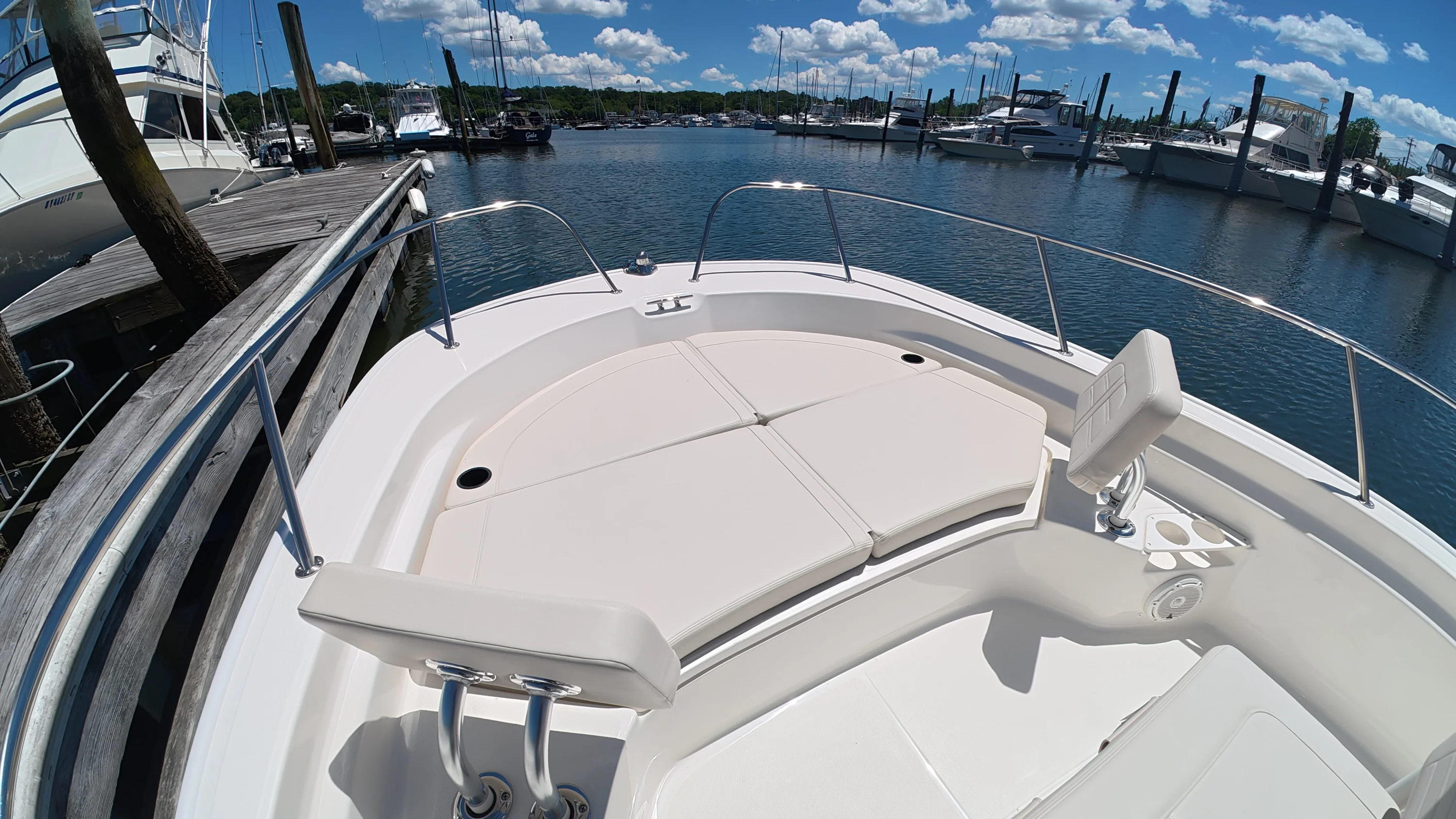 2026 Boston Whaler 210 Montauk Image Thumbnail #20