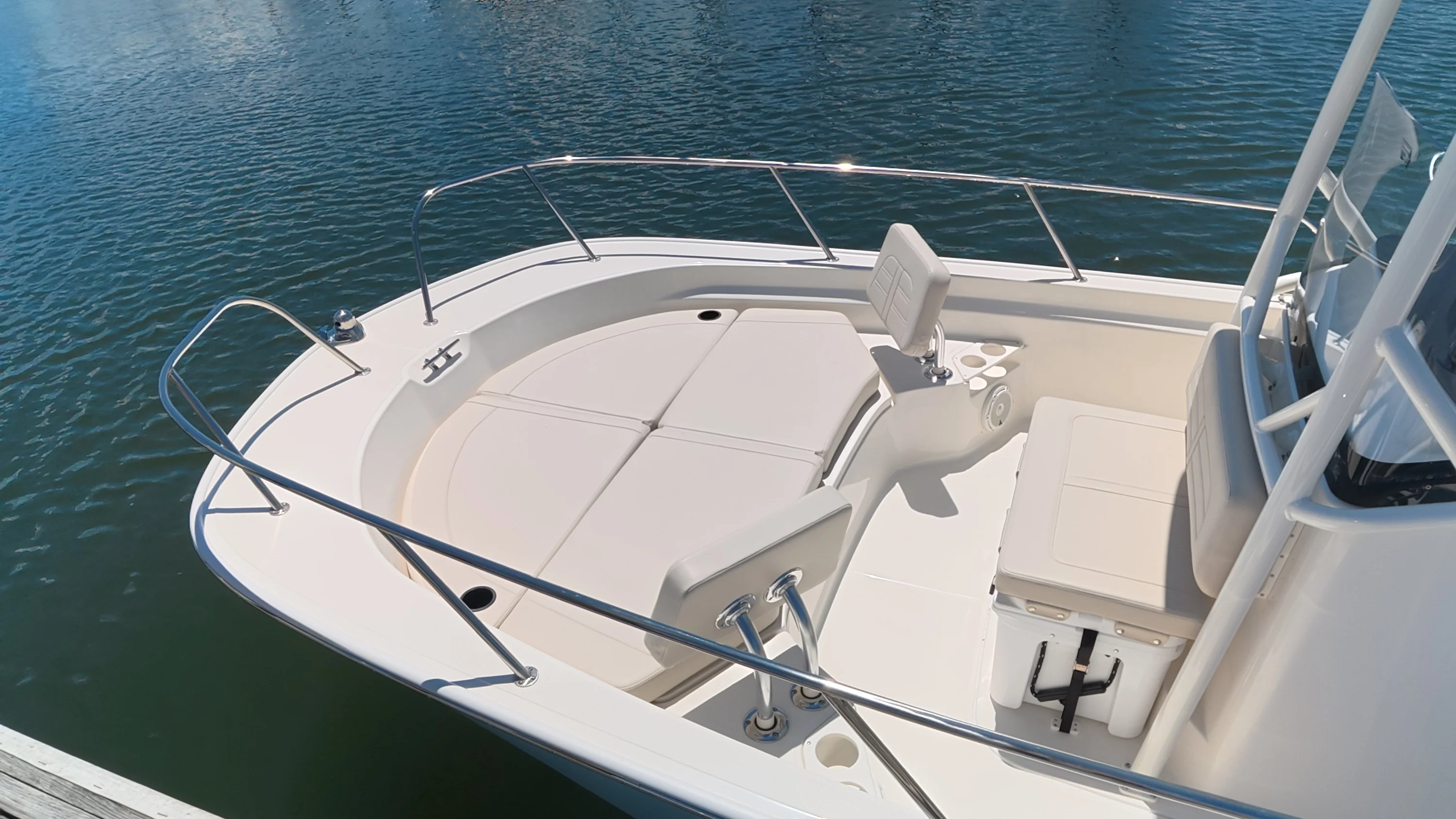 2026 Boston Whaler 210 Montauk Image Thumbnail #24