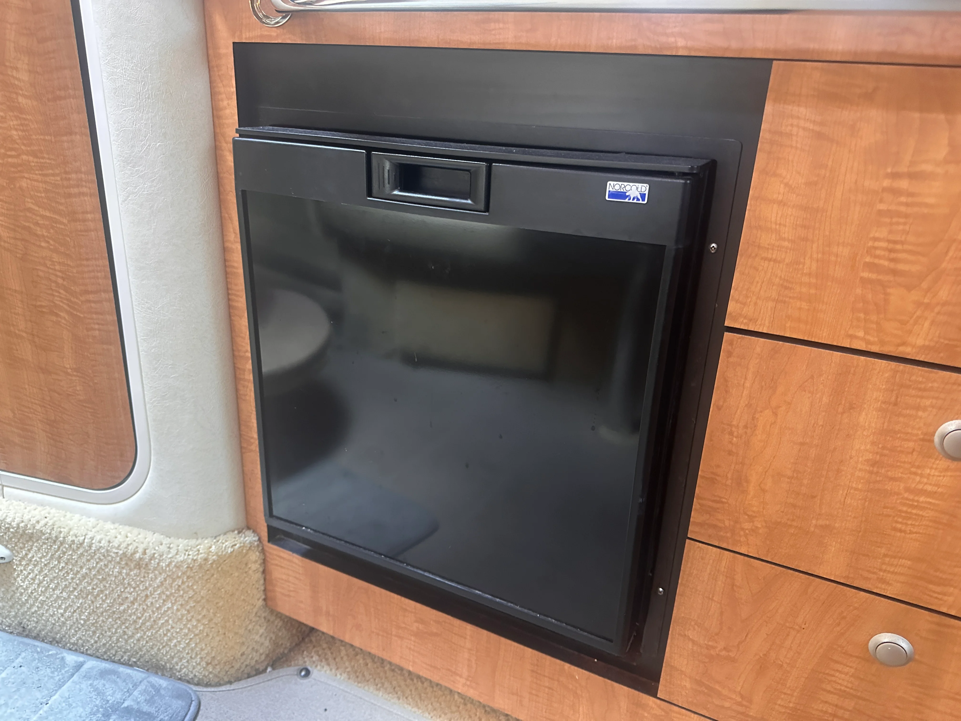 2006 Sea Ray 320 Sundancer Image Thumbnail #10