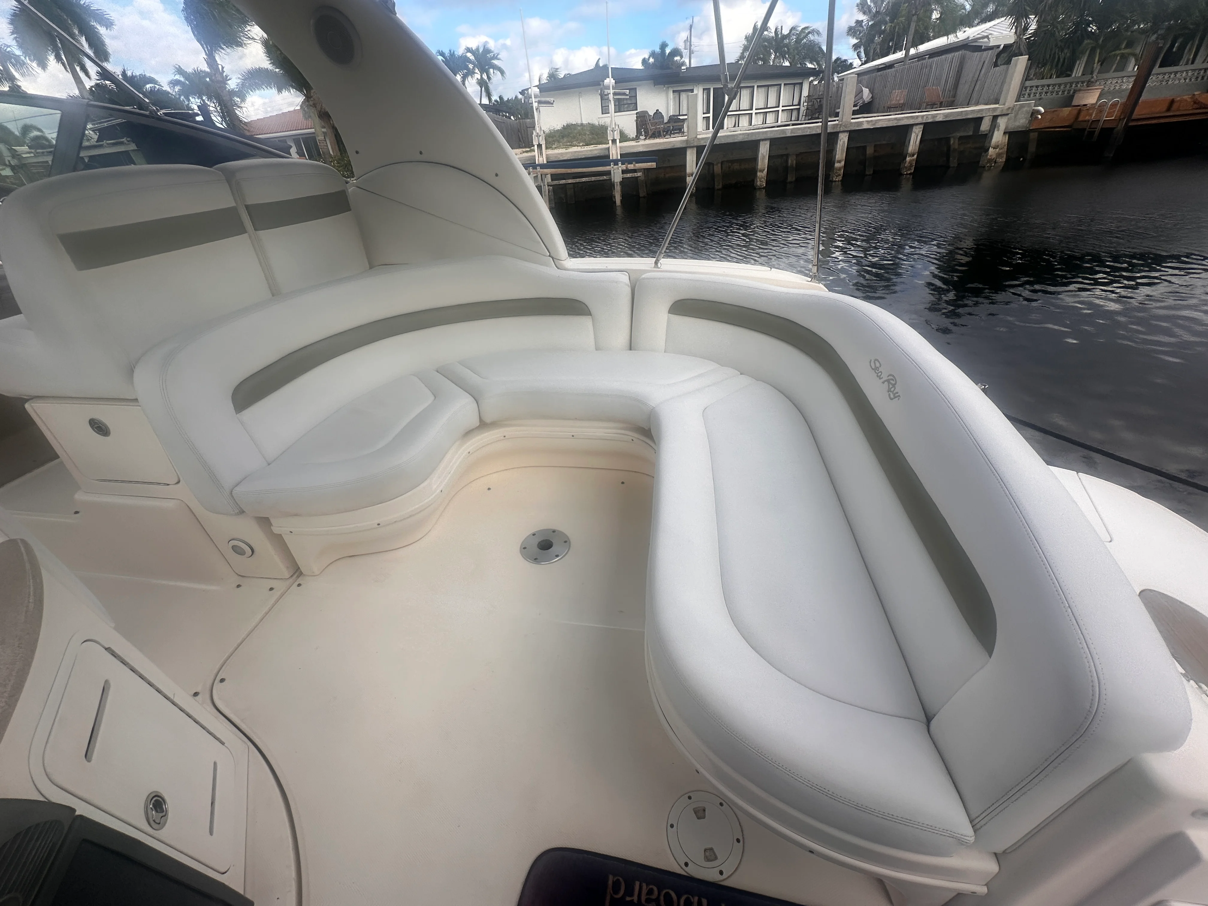 2006 Sea Ray 320 Sundancer Image Thumbnail #23